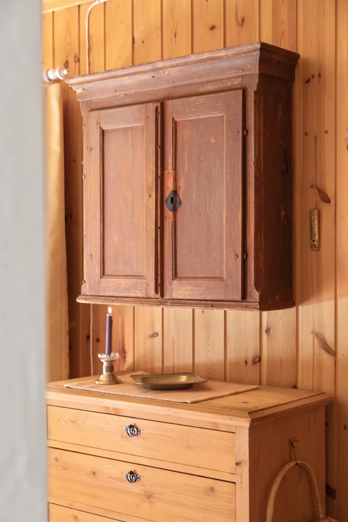 Norwegian Cabin Retreat with Expansive Grounds in Scenic Skardsdalen - View image 11 of 27