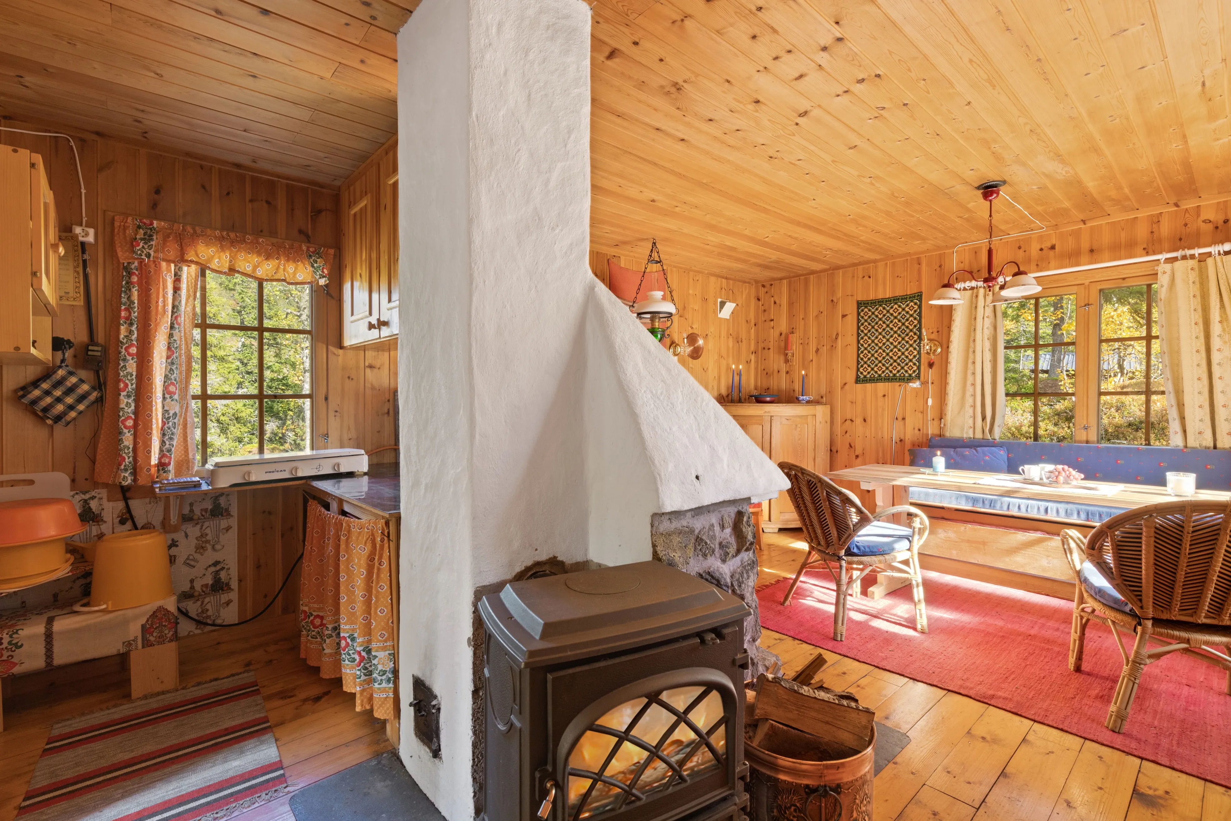 Norwegian Cabin Retreat with Expansive Grounds in Scenic Skardsdalen - View image 16 of 27