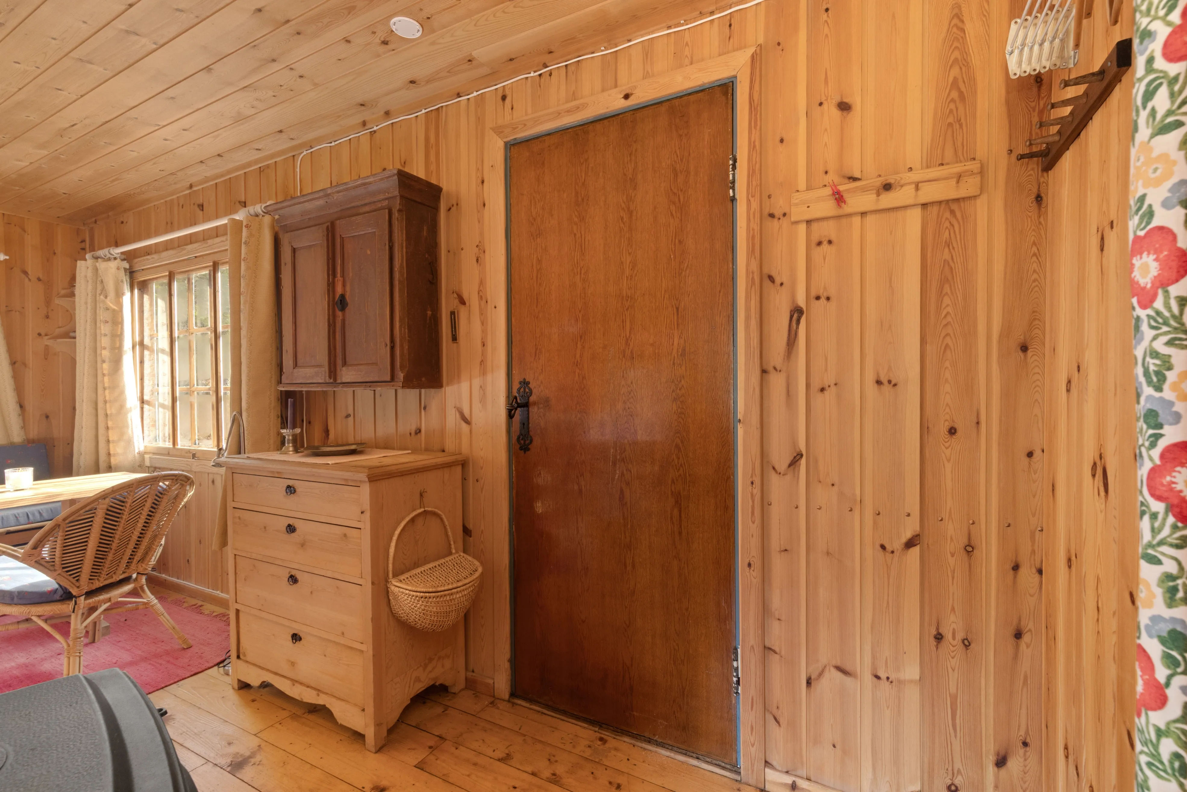 Norwegian Cabin Retreat with Expansive Grounds in Scenic Skardsdalen - View image 20 of 27