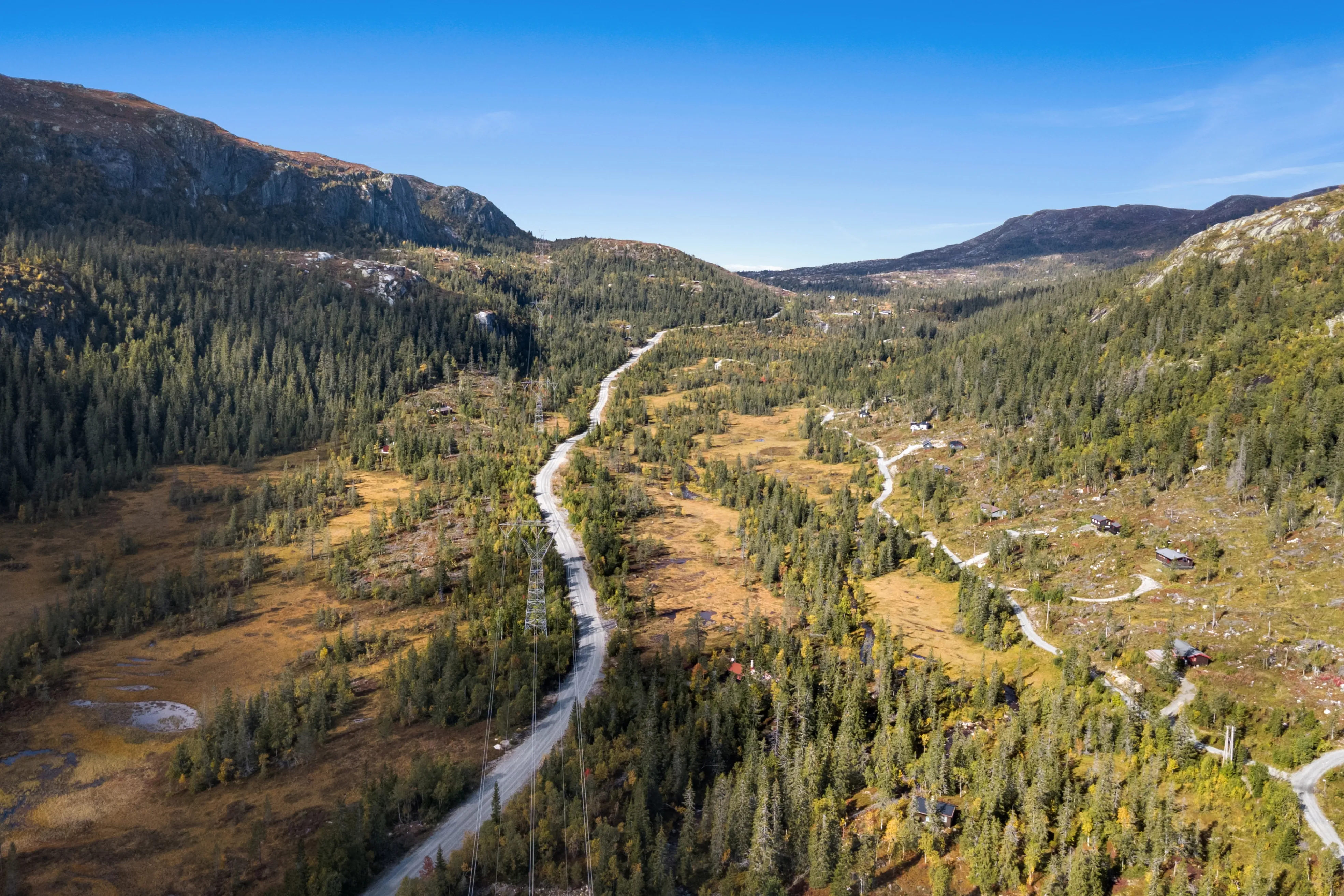 Norwegian Cabin Retreat with Expansive Grounds in Scenic Skardsdalen - View image 27 of 27