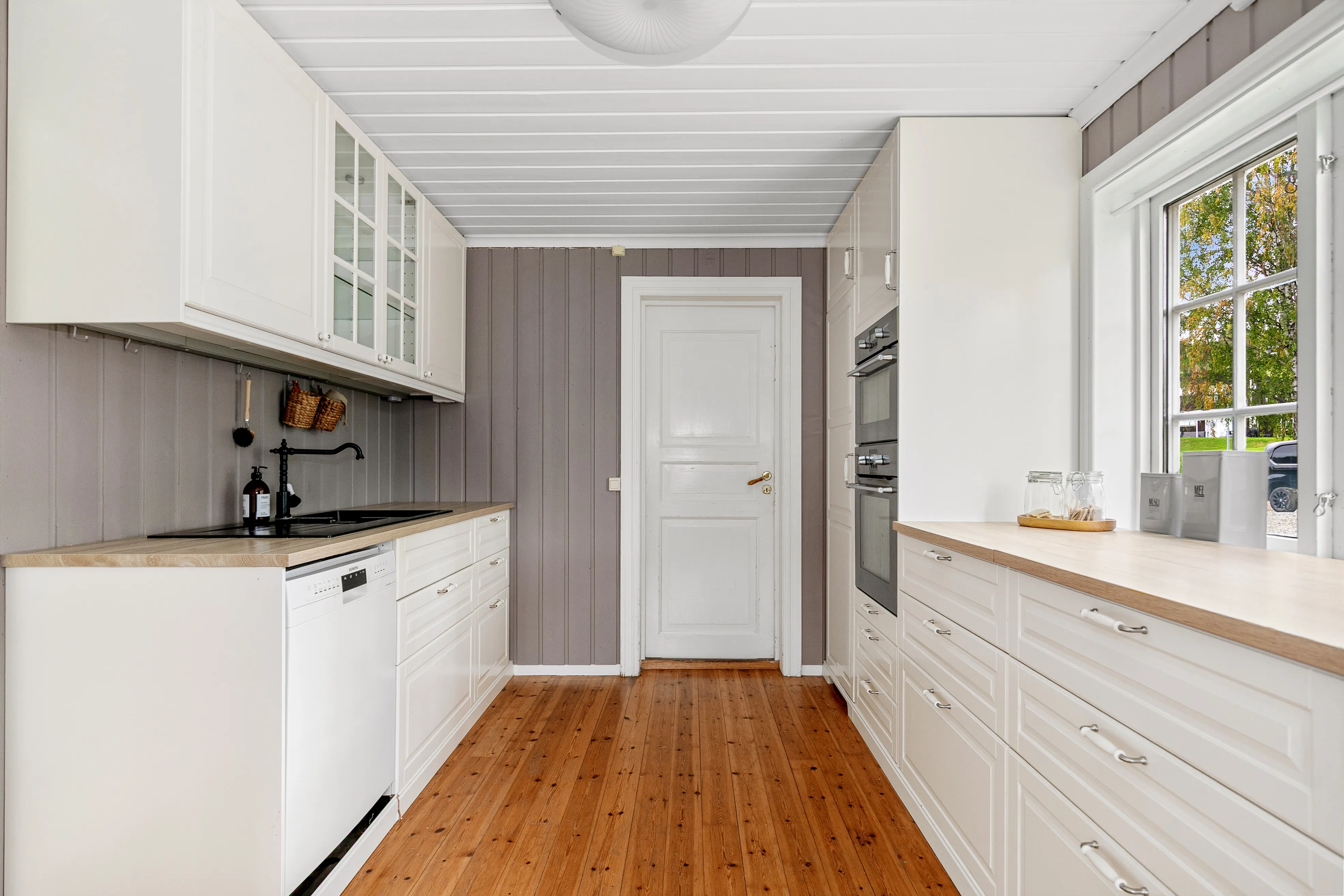 Maison familiale victorienne de 6 chambres à Brumunddal, avec jardins et terrasse - Voir l'image 12 sur 44