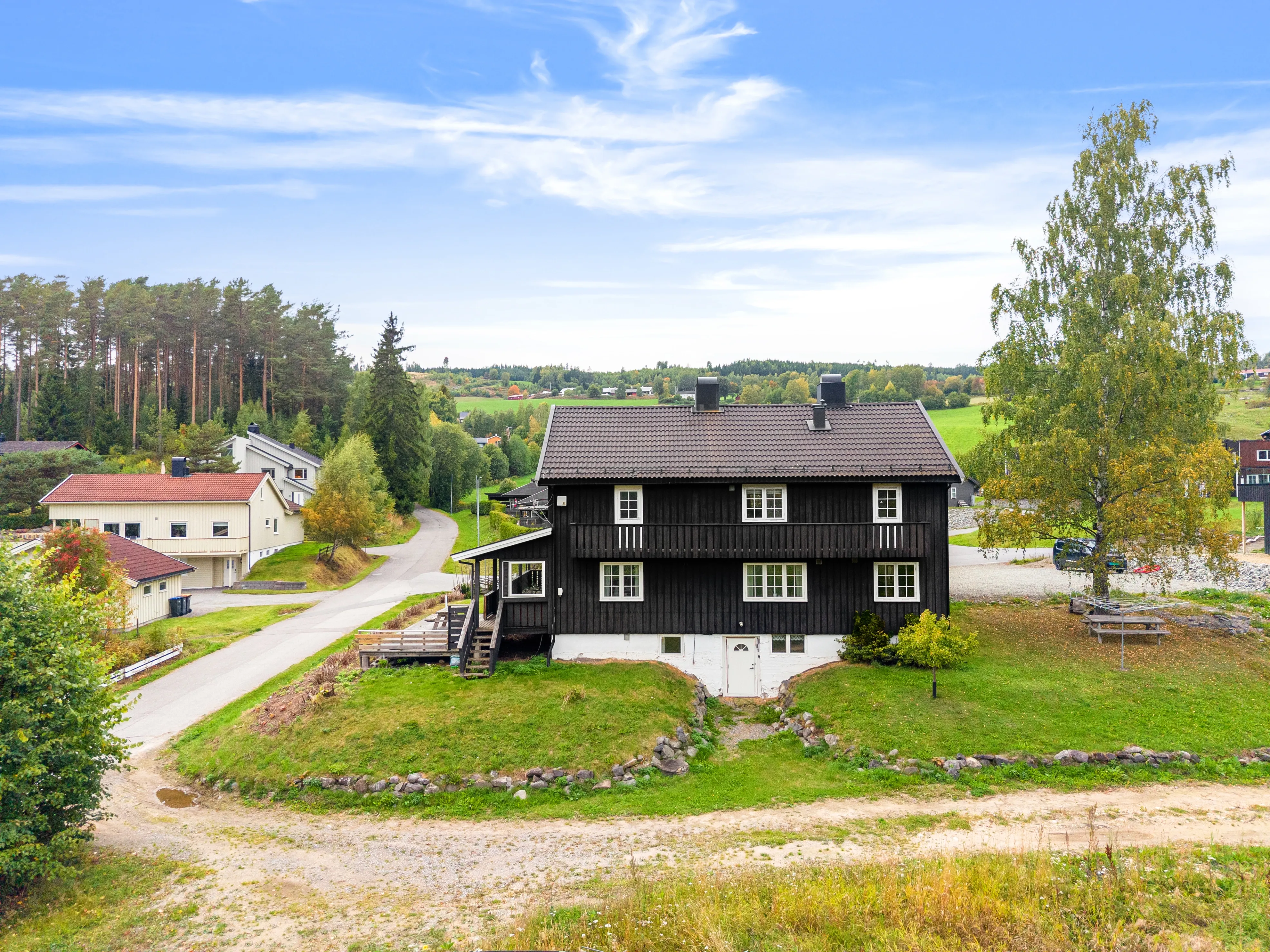 Maison familiale victorienne de 6 chambres à Brumunddal, avec jardins et terrasse - Voir l'image 33 sur 44
