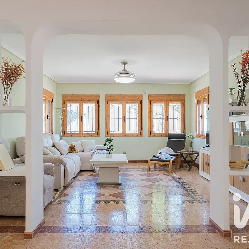 View image 17