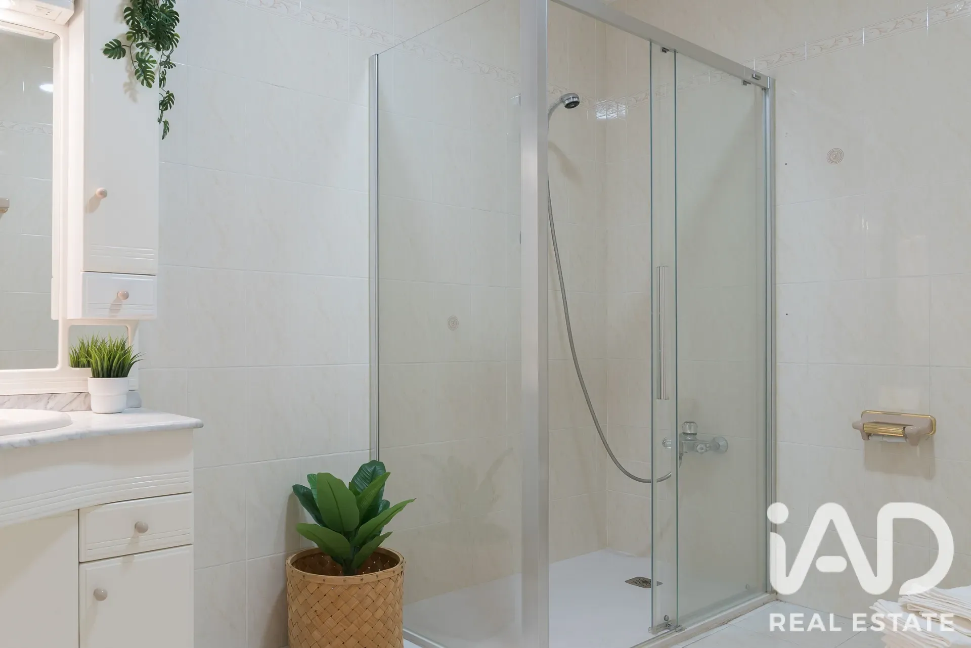 Spacious 5-Bedroom House with Pool and Expansive Grounds in Almería - View image 24 of 40