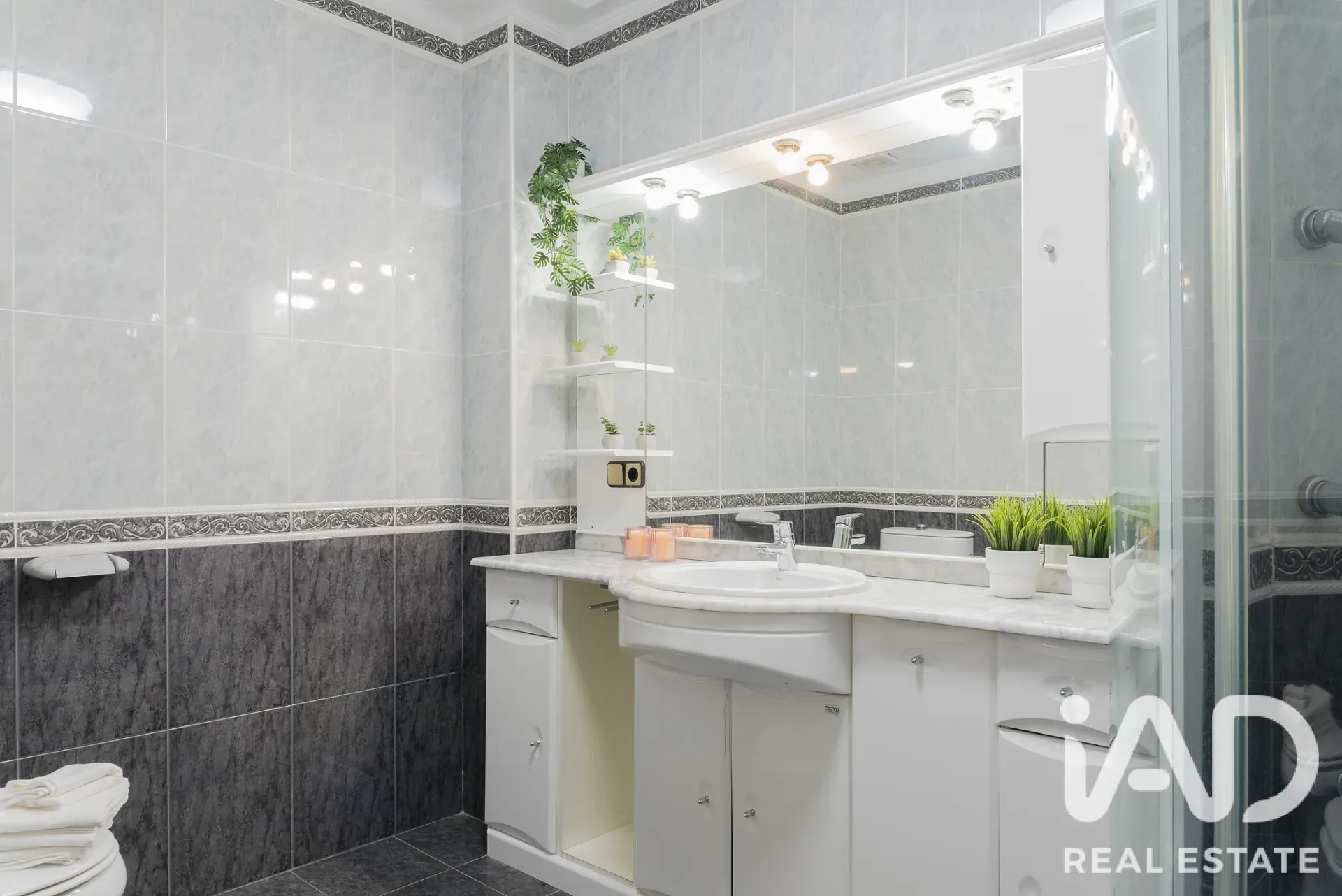 Spacious 5-Bedroom House with Pool and Expansive Grounds in Almería - View image 32 of 40