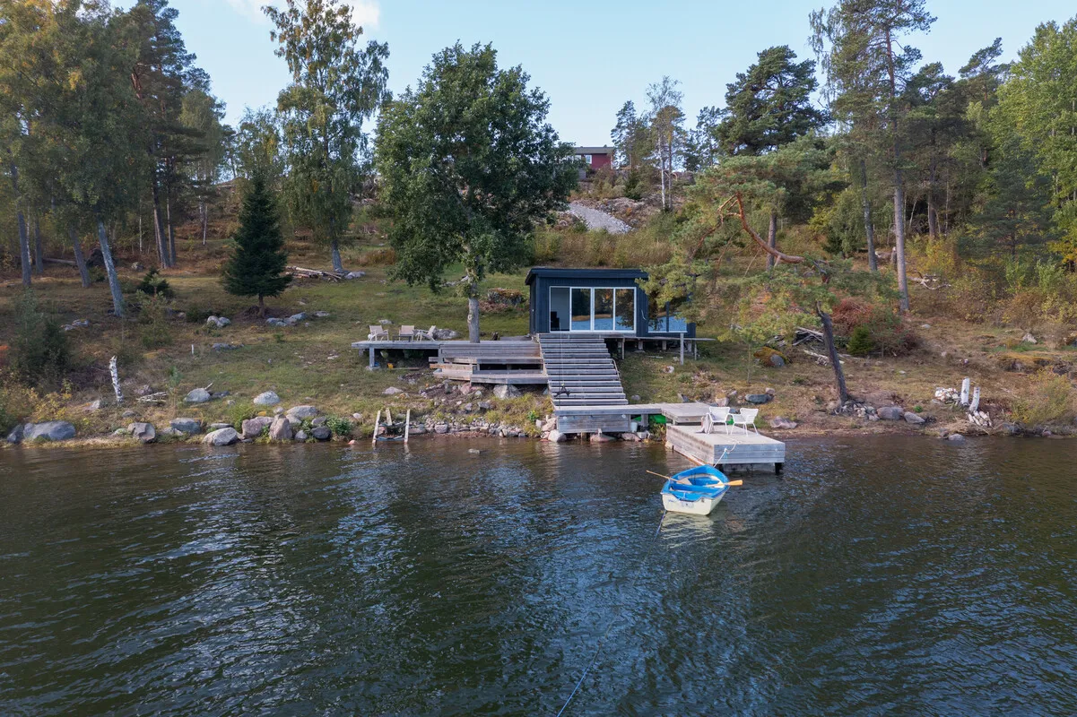 1970s Swedish Country House with Expansive Garden in Väddö - View image 28 of 34