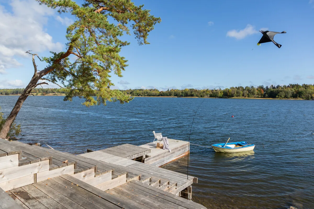 1970s Swedish Country House with Expansive Garden in Väddö - View image 31 of 34