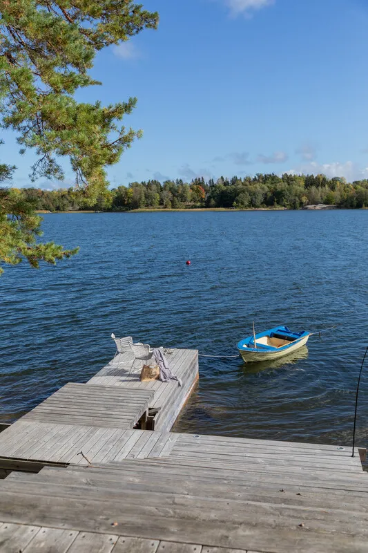 1970s Swedish Country House with Expansive Garden in Väddö - View image 32 of 34