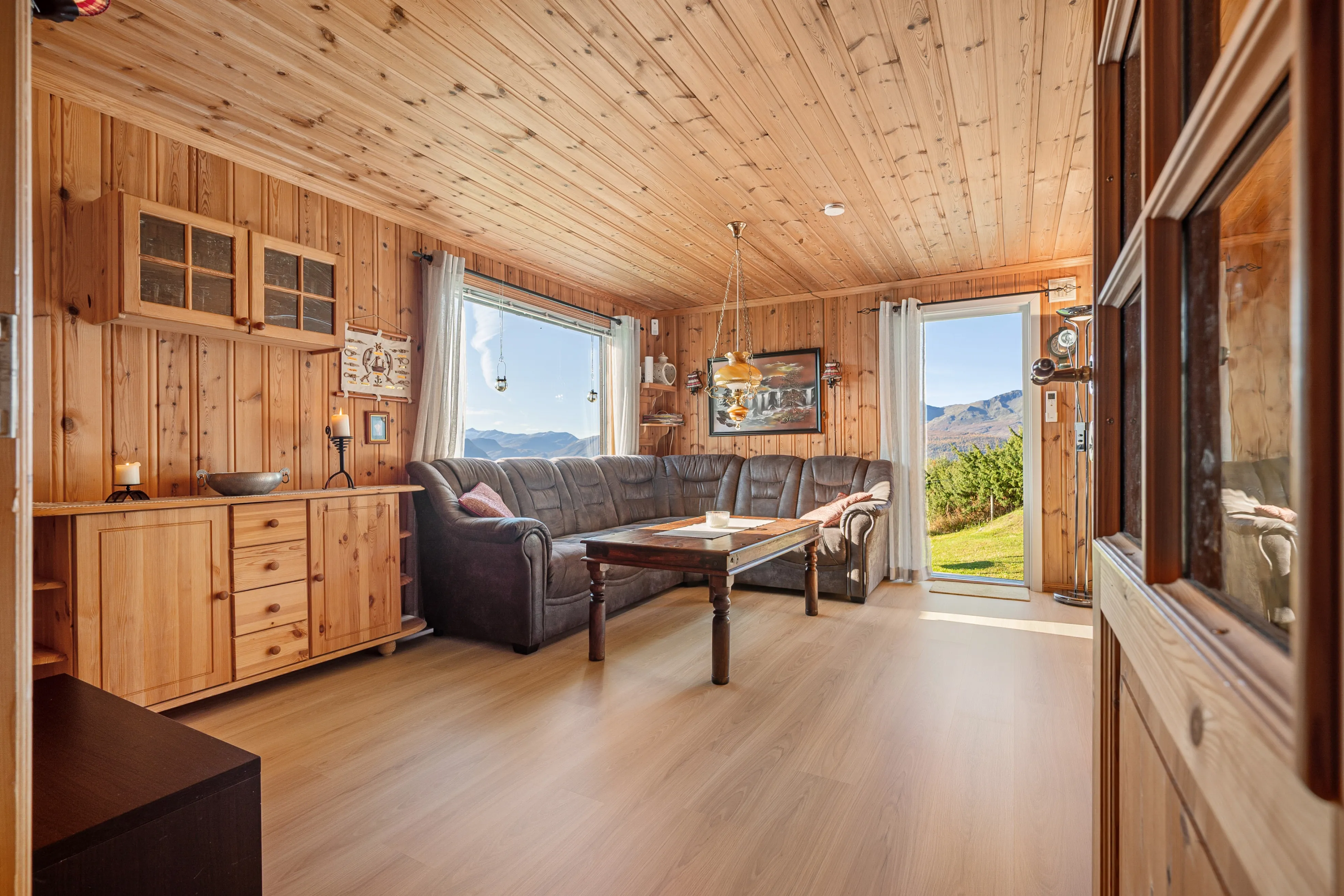 Maison en bord de mer avec parking dans le cadre paisible d'Andørja - Image 5