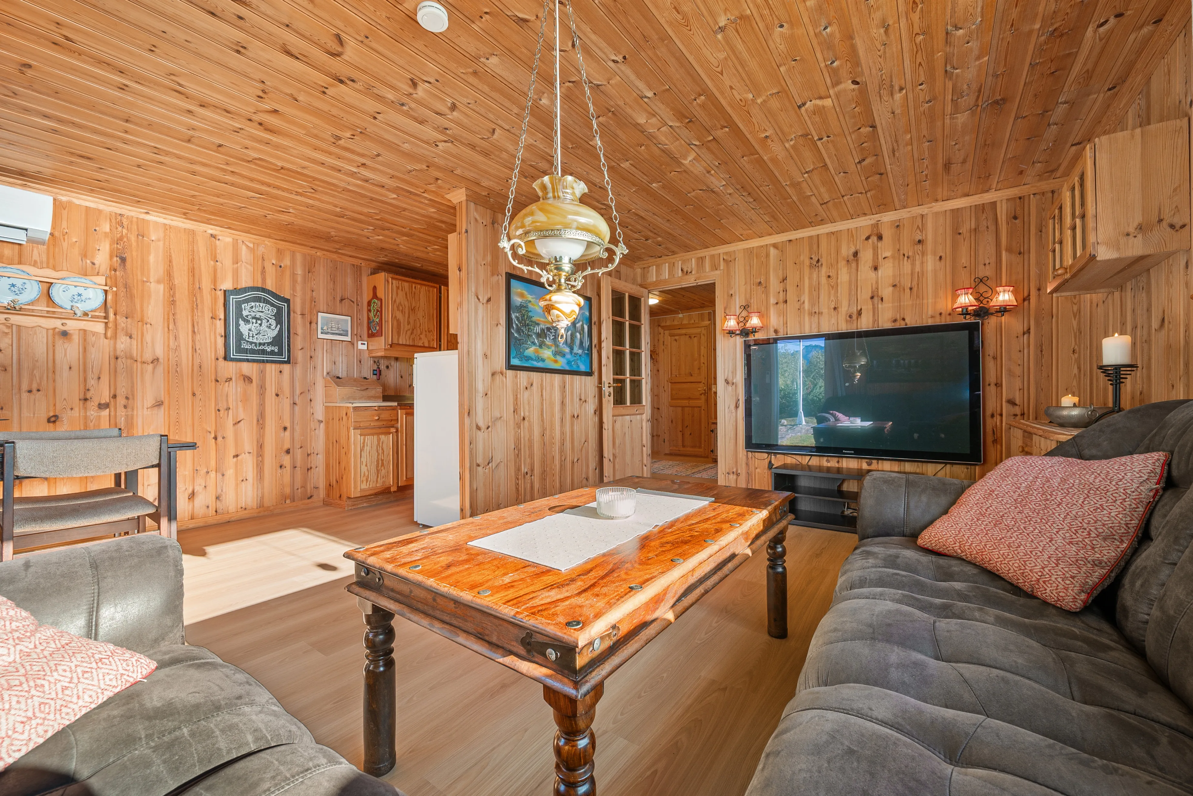 Maison en bord de mer avec parking dans le cadre paisible d'Andørja - Voir l'image 7 sur 40