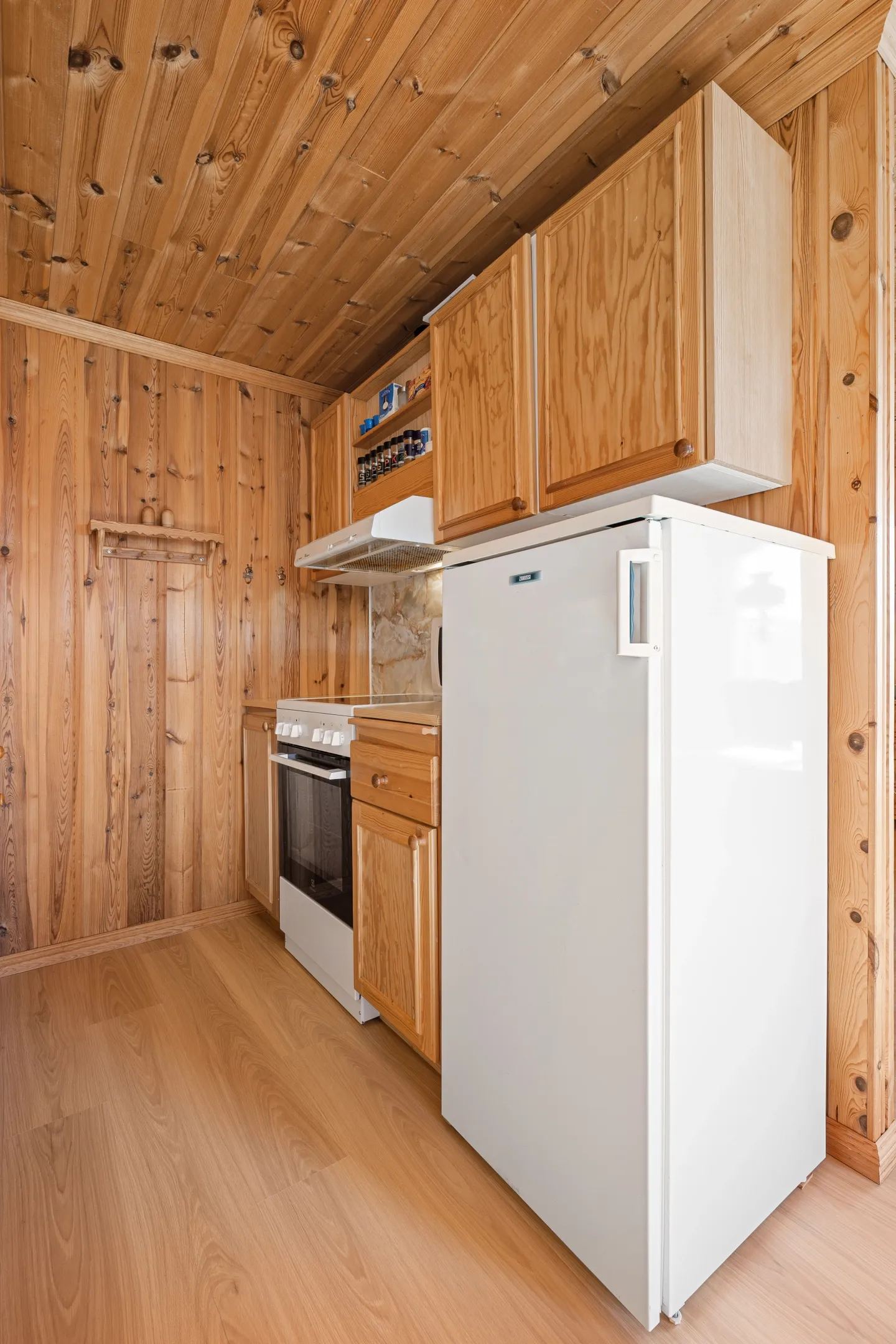 Maison en bord de mer avec parking dans le cadre paisible d'Andørja - Voir l'image 13 sur 40