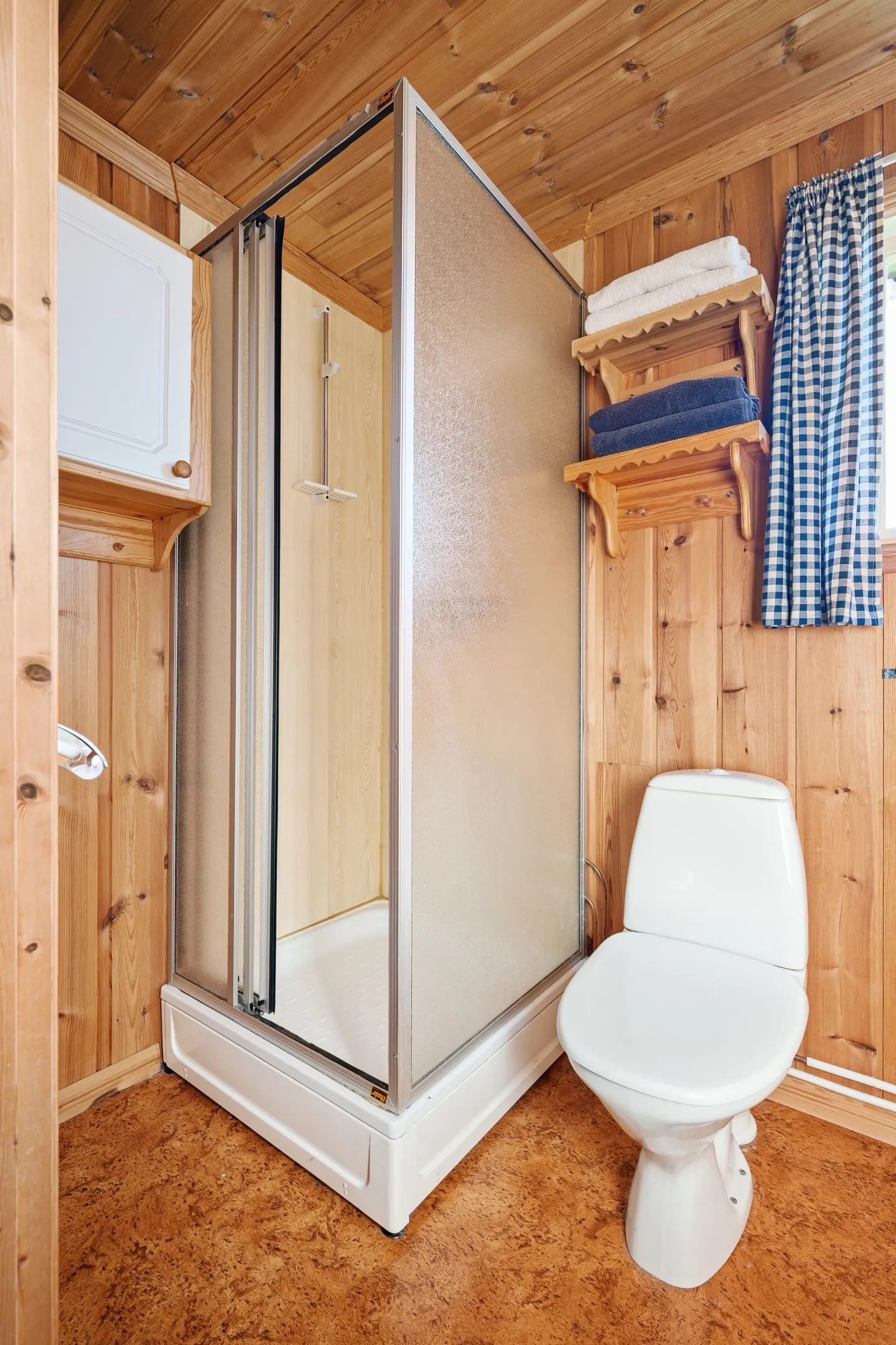 Maison en bord de mer avec parking dans le cadre paisible d'Andørja - Voir l'image 20 sur 40