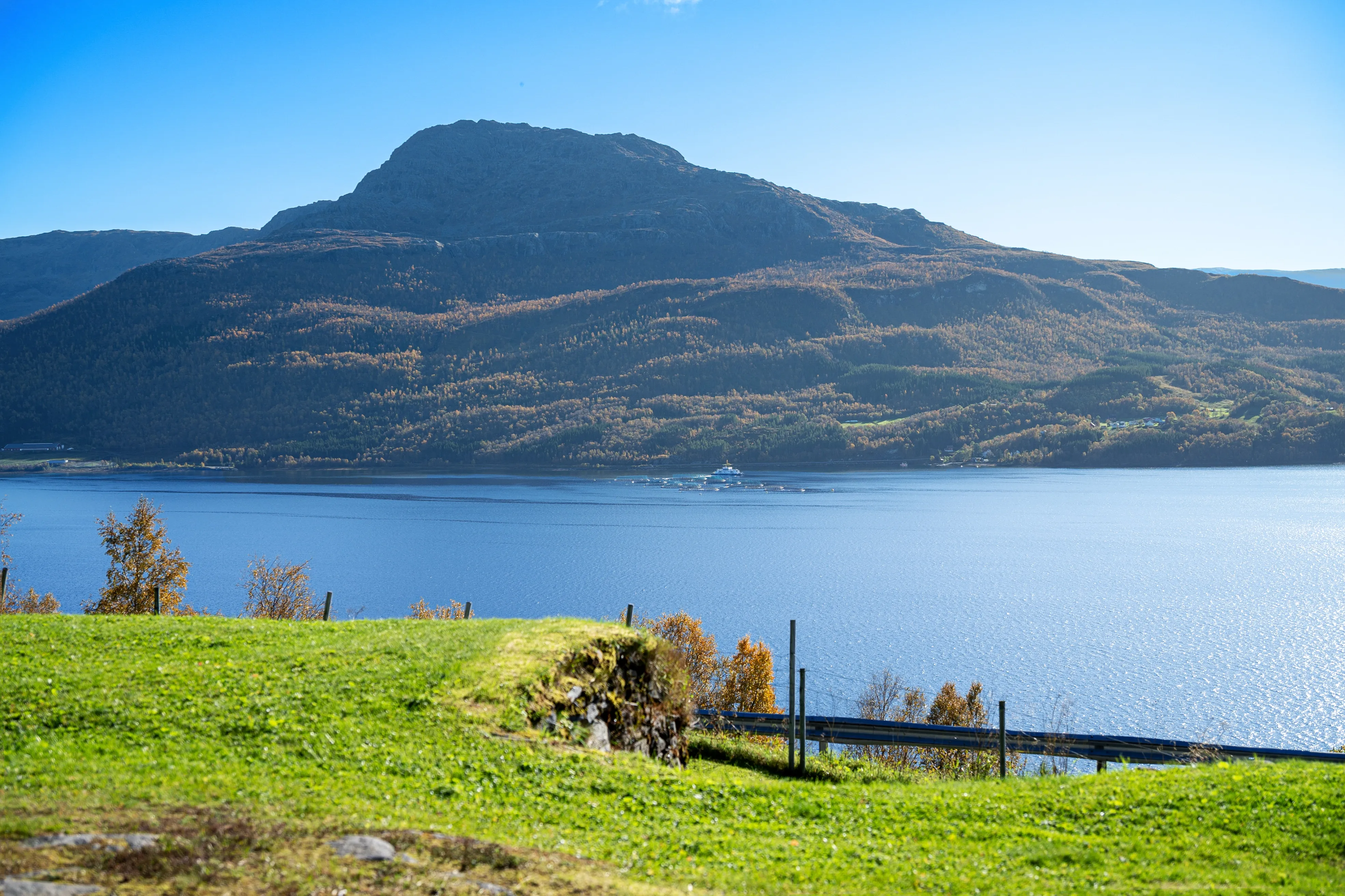Maison en bord de mer avec parking dans le cadre paisible d'Andørja - Voir l'image 31 sur 40