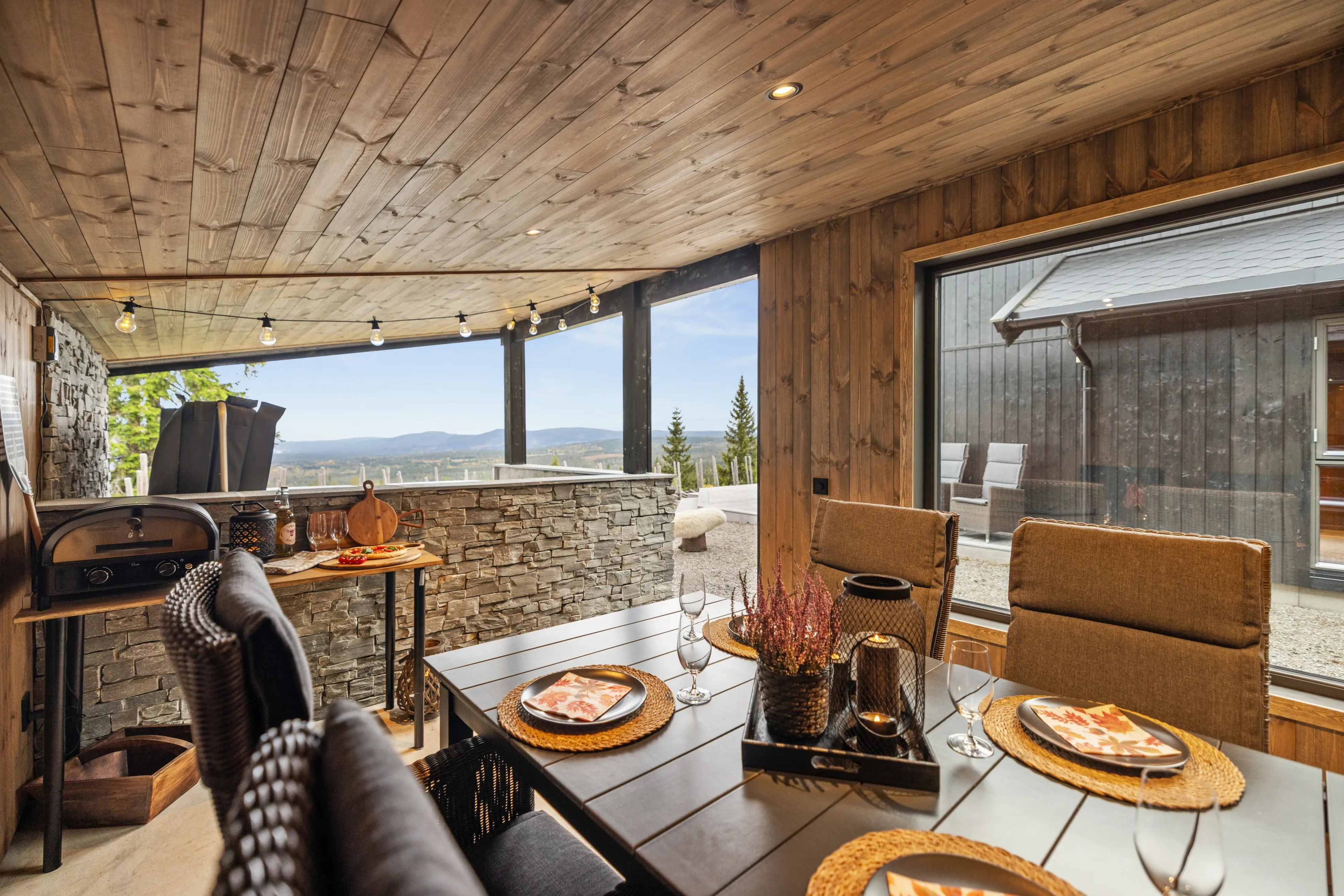 Modern 5-Bedroom Cabin in Birkenåsen with Jacuzzi, Sauna, and Large Garden - View image 32 of 41