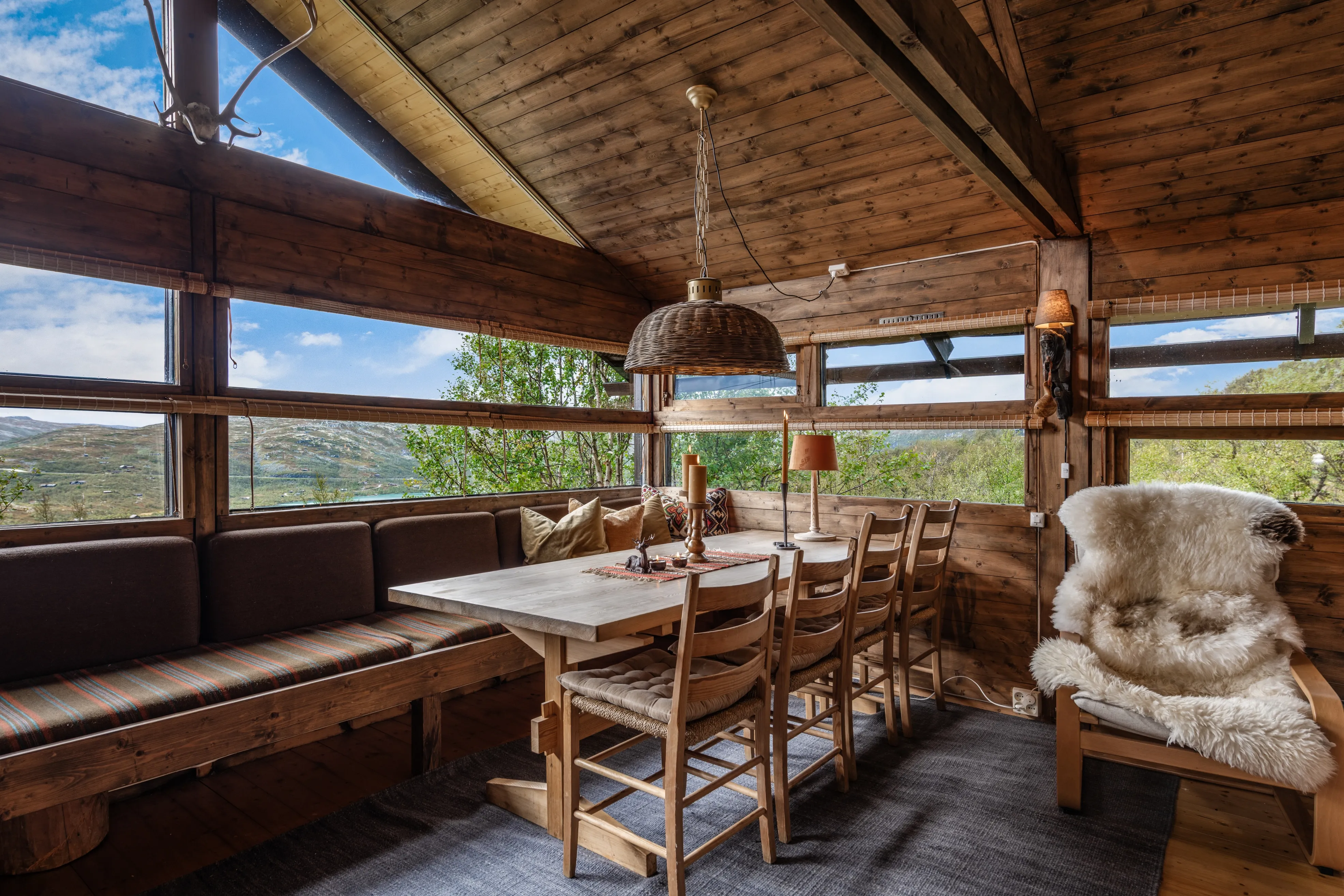1970s 4-Bedroom Cabin in Norway's Scenic Viken with Expansive Grounds - View image 8 of 49