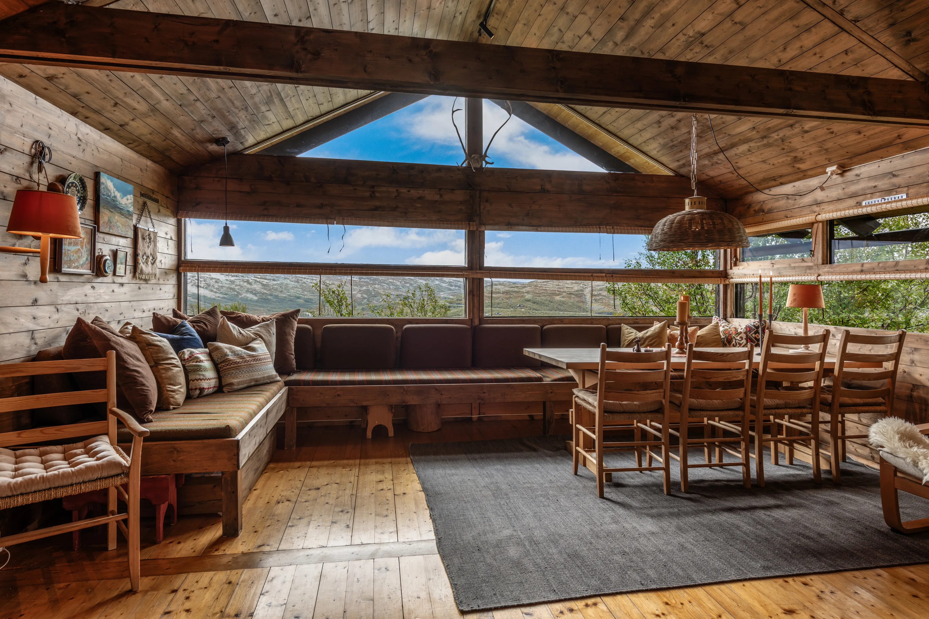 1970s 4-Bedroom Cabin in Norway's Scenic Viken with Expansive Grounds - View image 10 of 49