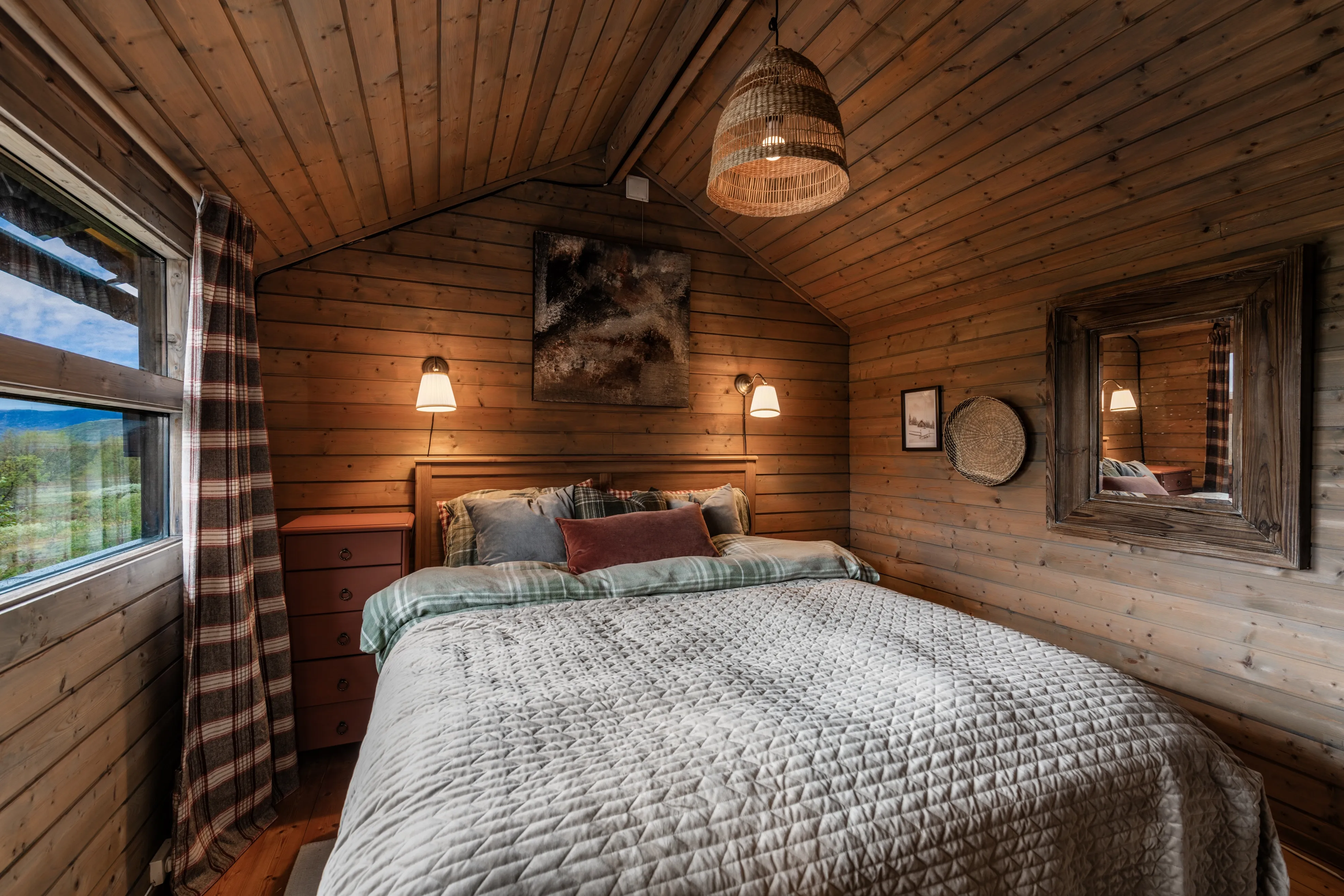 1970s 4-Bedroom Cabin in Norway's Scenic Viken with Expansive Grounds - View image 17 of 49