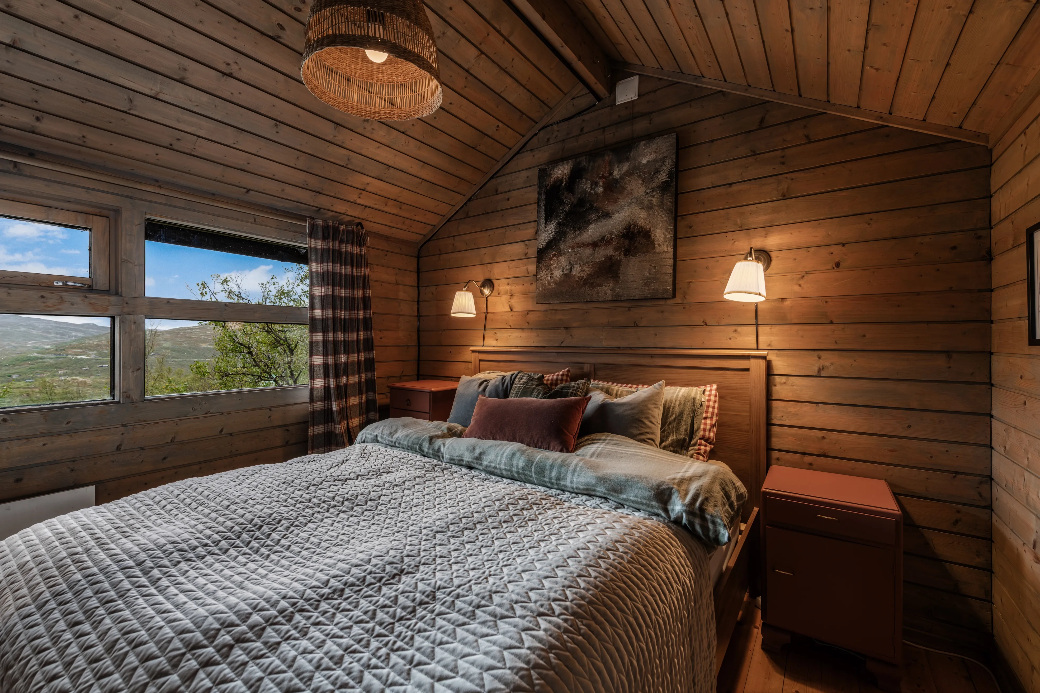 1970s 4-Bedroom Cabin in Norway's Scenic Viken with Expansive Grounds - View image 18 of 49