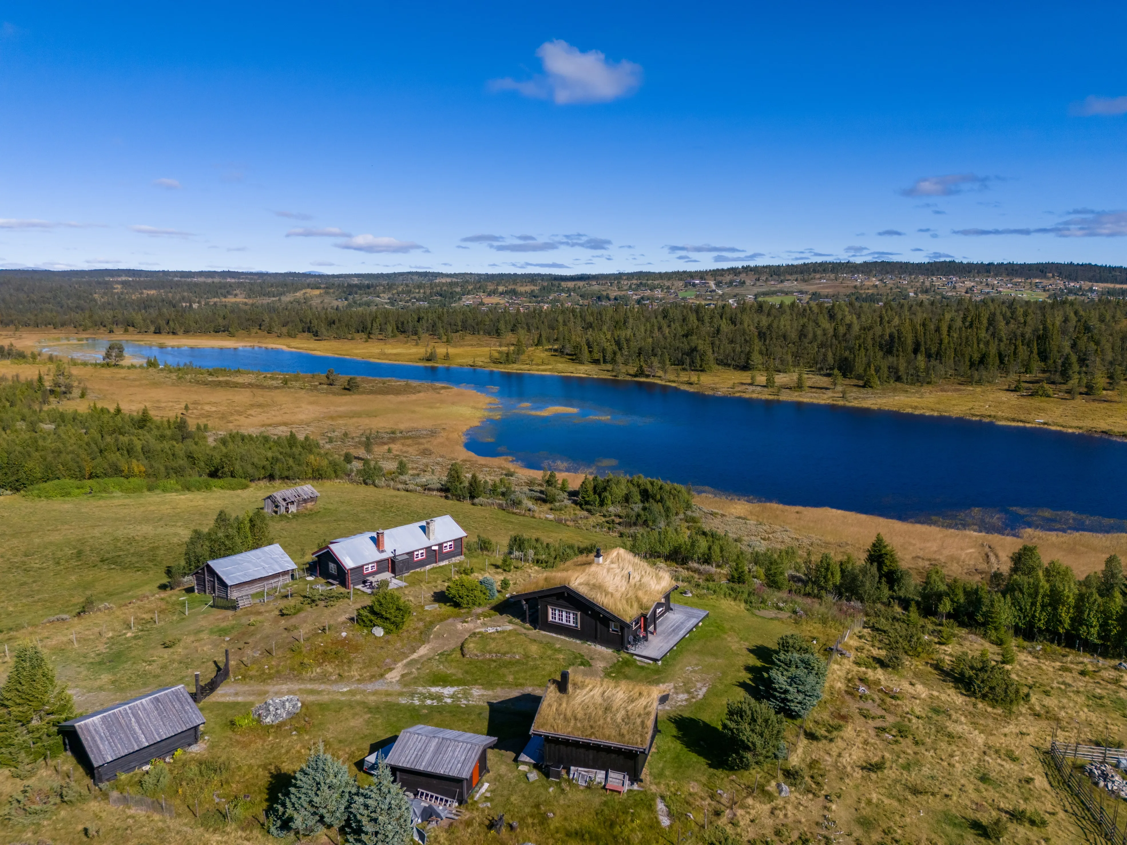 1940s Cabin Retreat with Annex and Garden in Scenic Nesbyen, Norway - View image 13 of 44