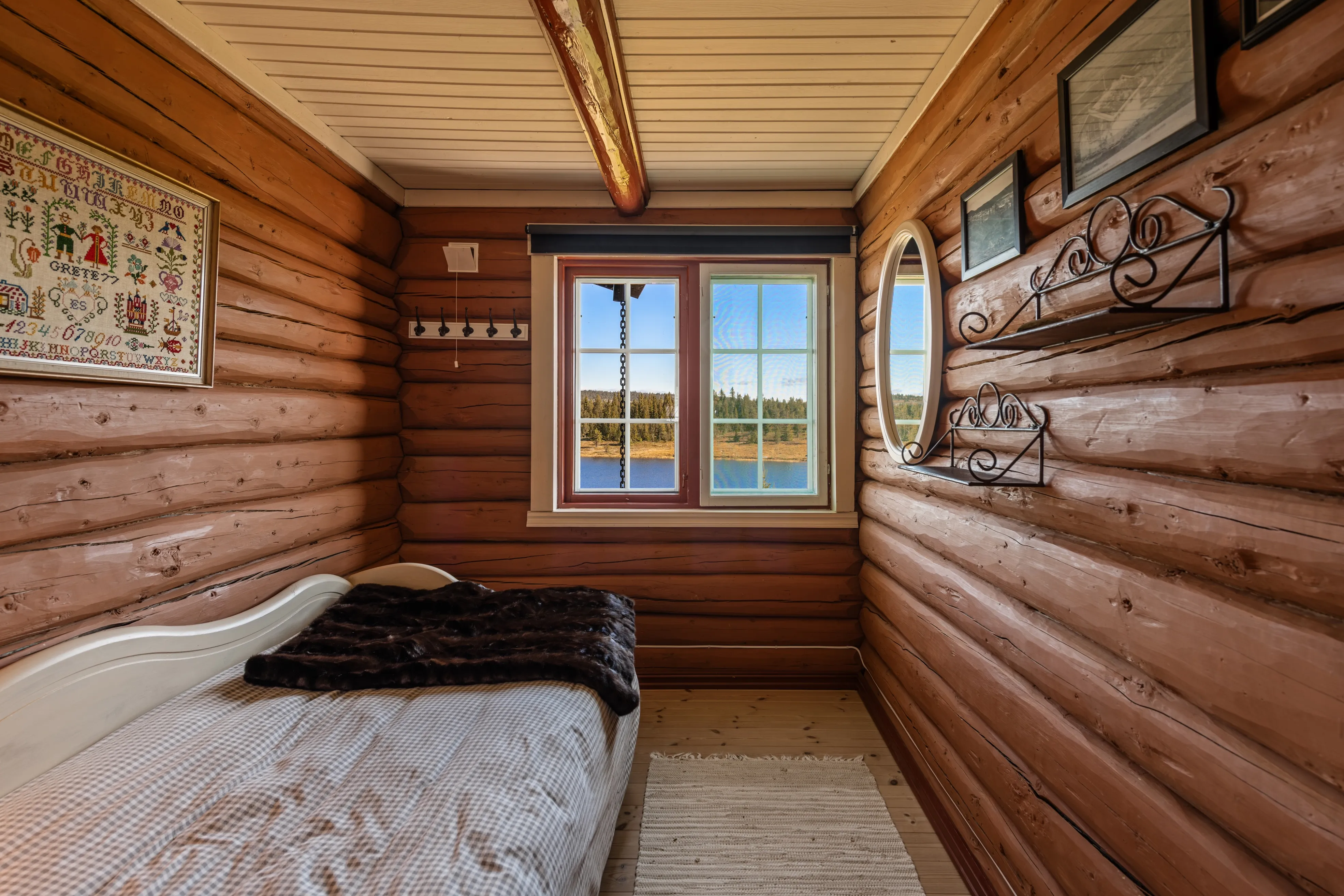 1940s Cabin Retreat with Annex and Garden in Scenic Nesbyen, Norway - View image 26 of 44