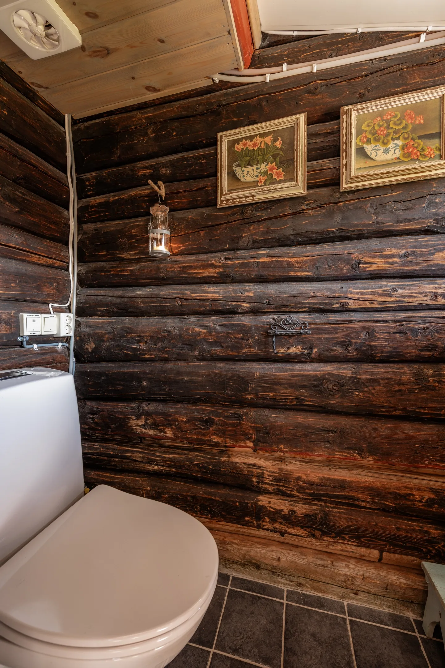 1940s Cabin Retreat with Annex and Garden in Scenic Nesbyen, Norway - View image 31 of 44