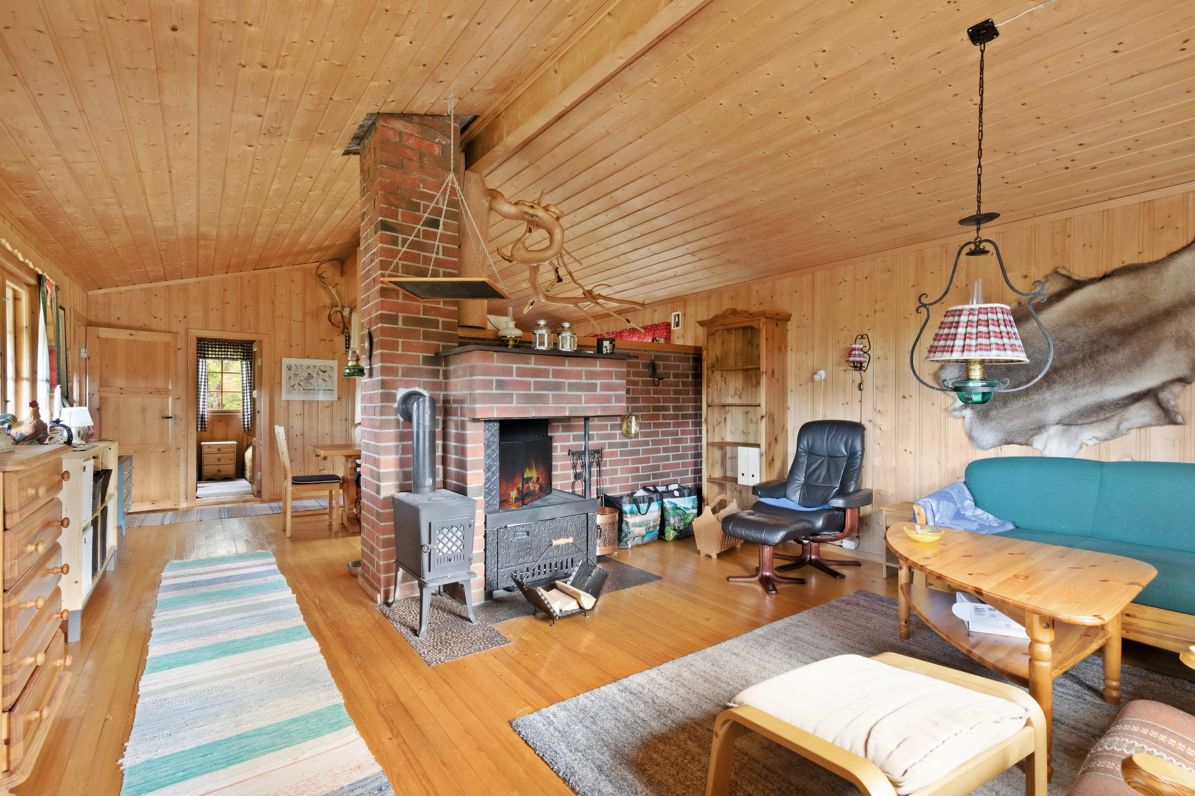 1970s Norwegian Retreat with Terrace and Spa in Veneli - View image 14 of 46