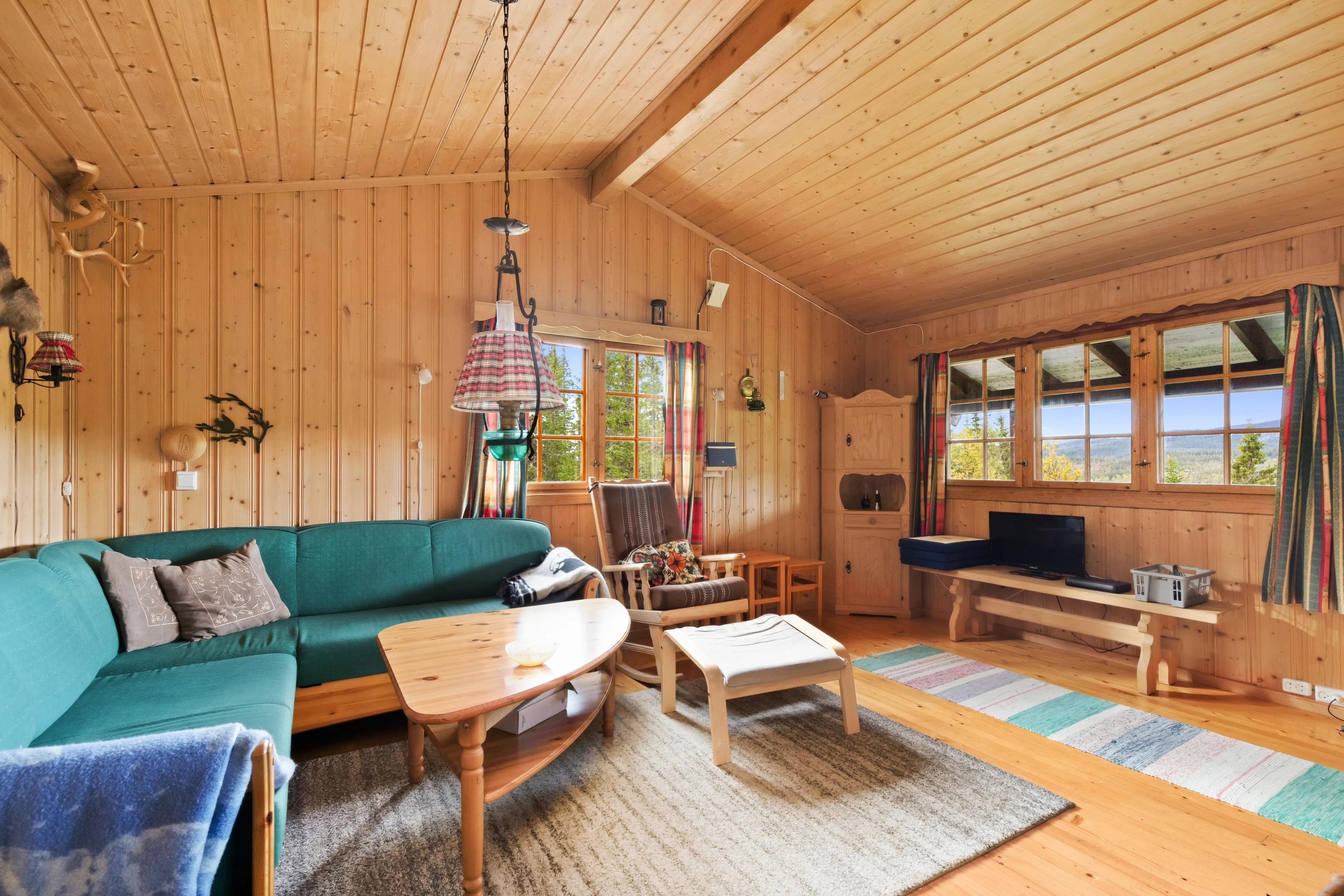 1970s Norwegian Retreat with Terrace and Spa in Veneli - View image 16 of 46