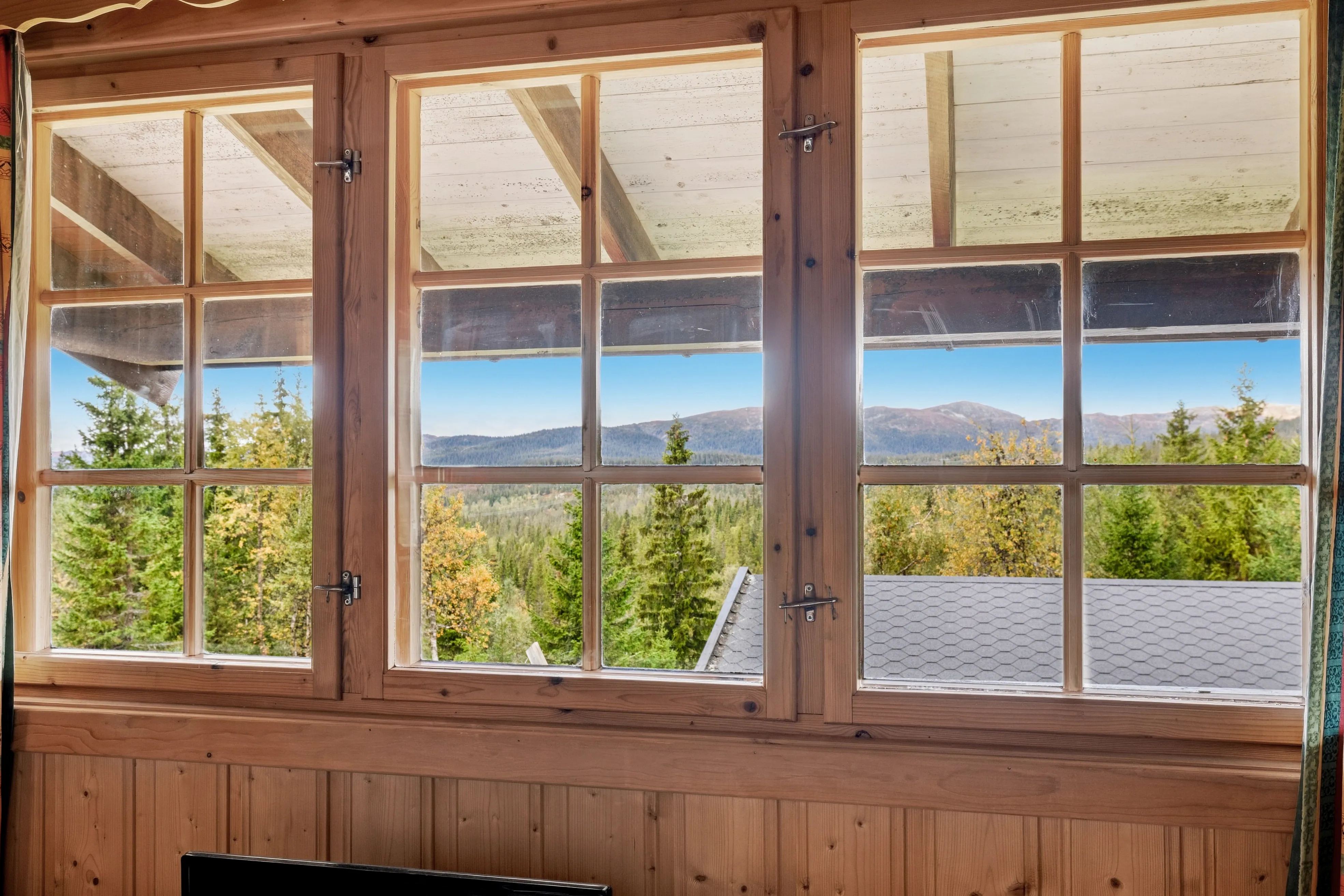 1970s Norwegian Retreat with Terrace and Spa in Veneli - View image 19 of 46