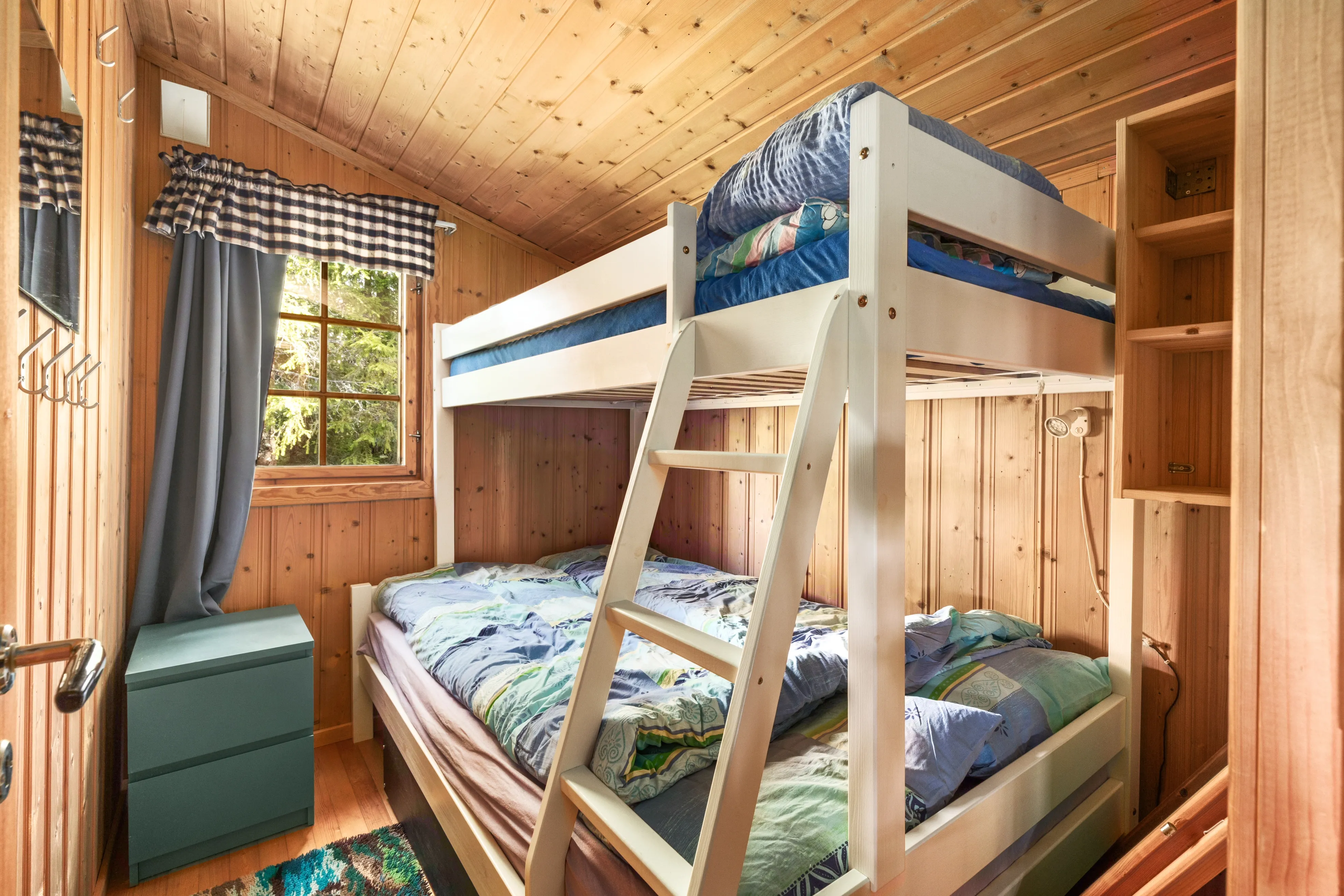 1970s Norwegian Retreat with Terrace and Spa in Veneli - View image 20 of 46