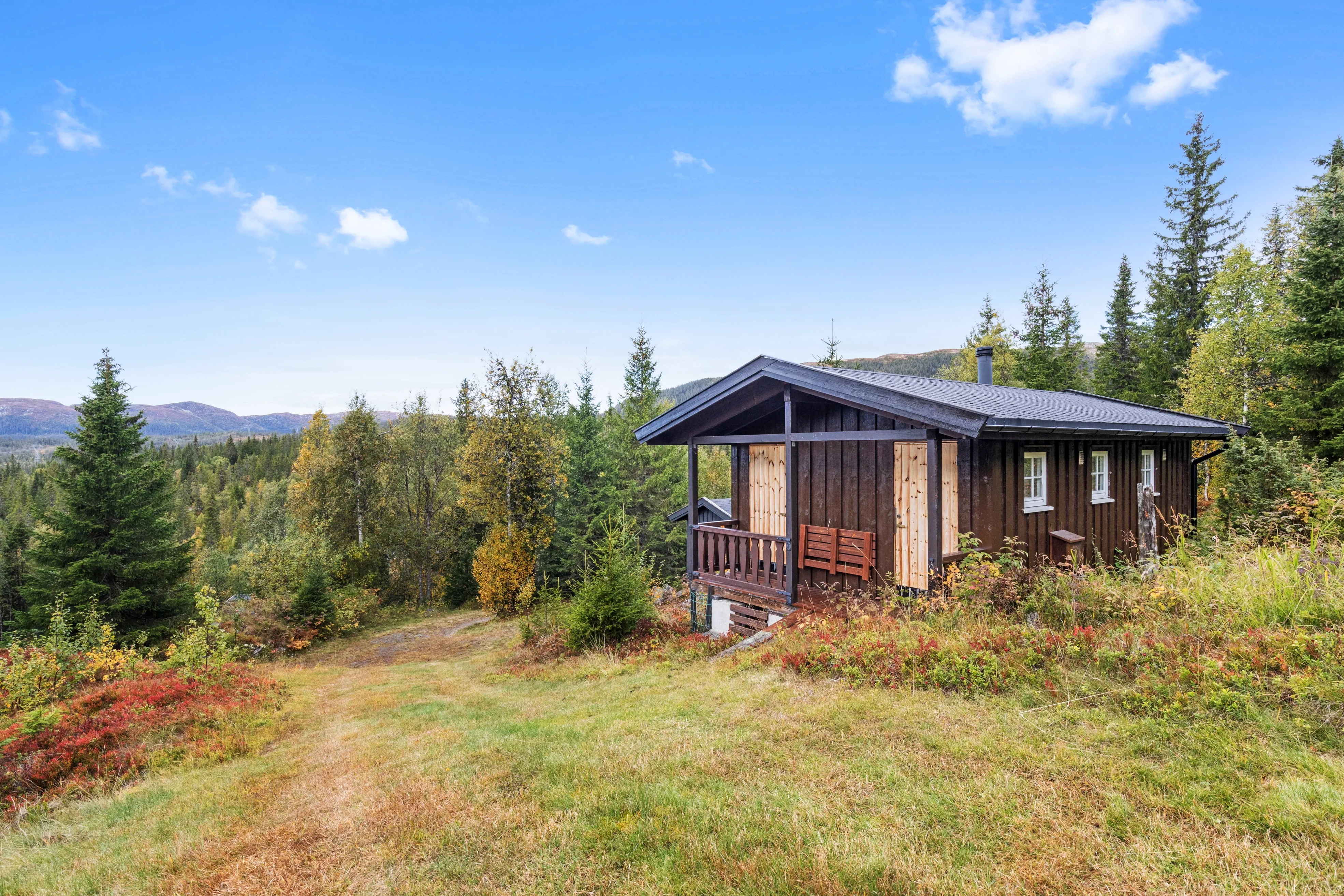 1970s Norwegian Retreat with Terrace and Spa in Veneli - View image 30 of 46