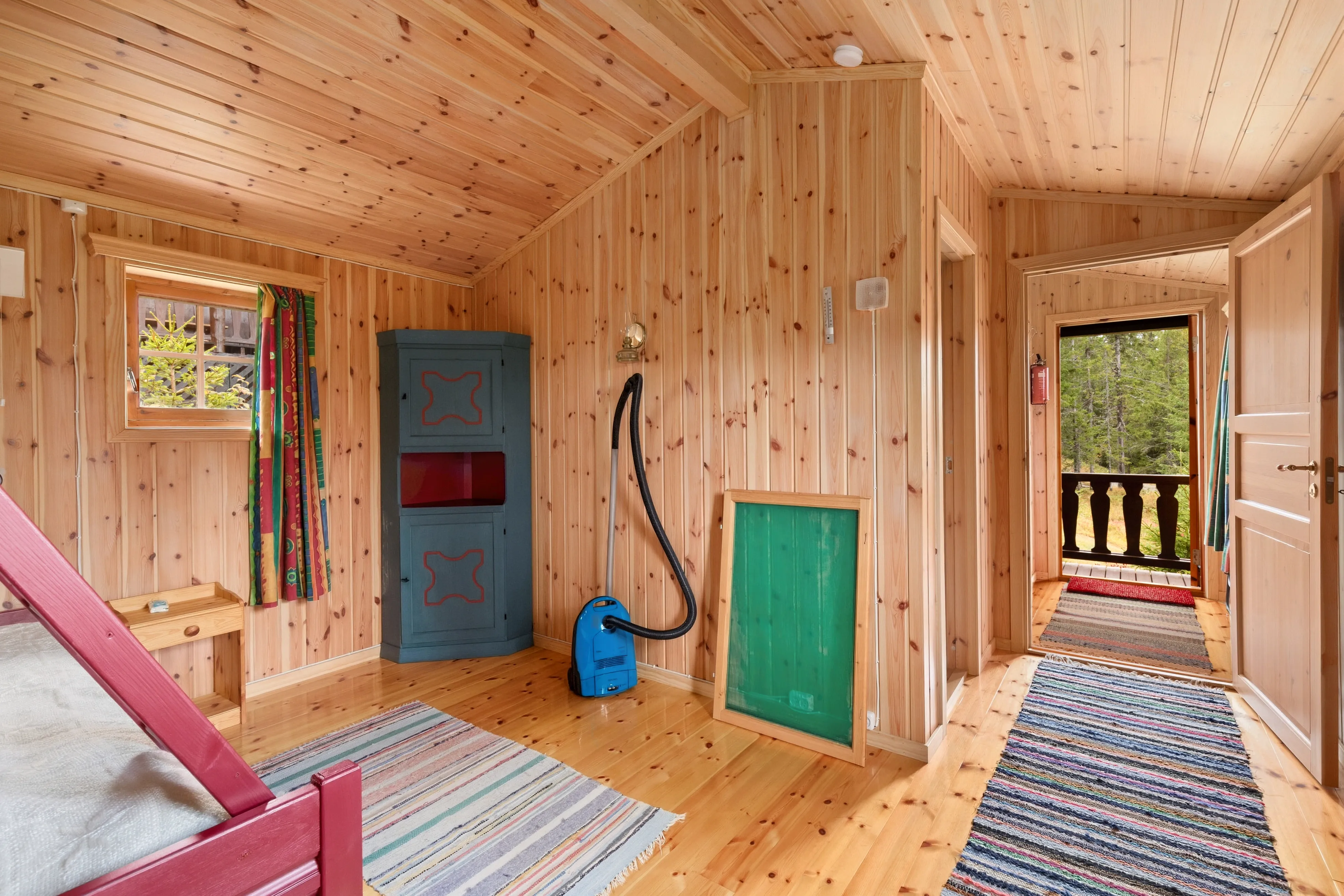 1970s Norwegian Retreat with Terrace and Spa in Veneli - View image 31 of 46