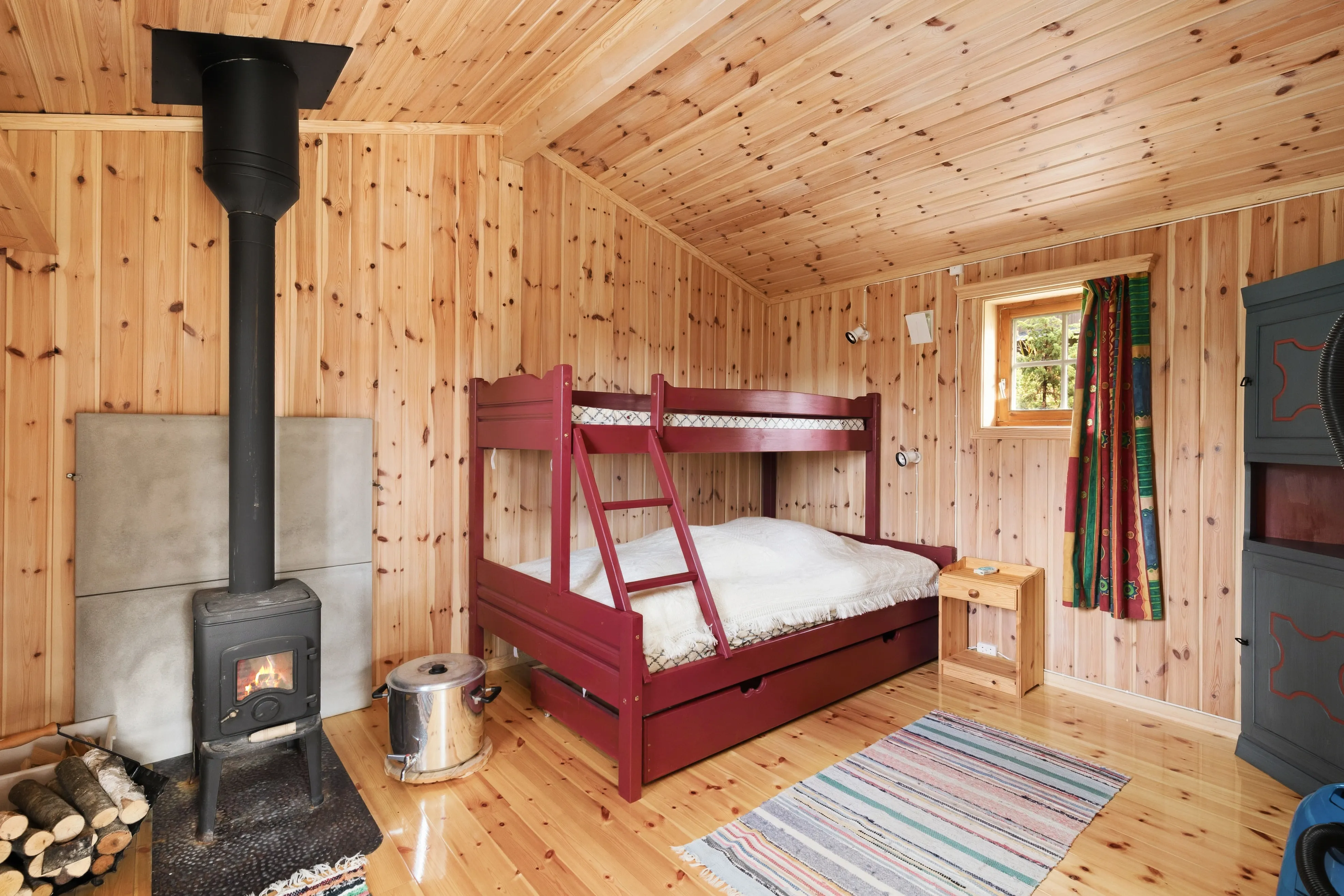 1970s Norwegian Retreat with Terrace and Spa in Veneli - View image 32 of 46