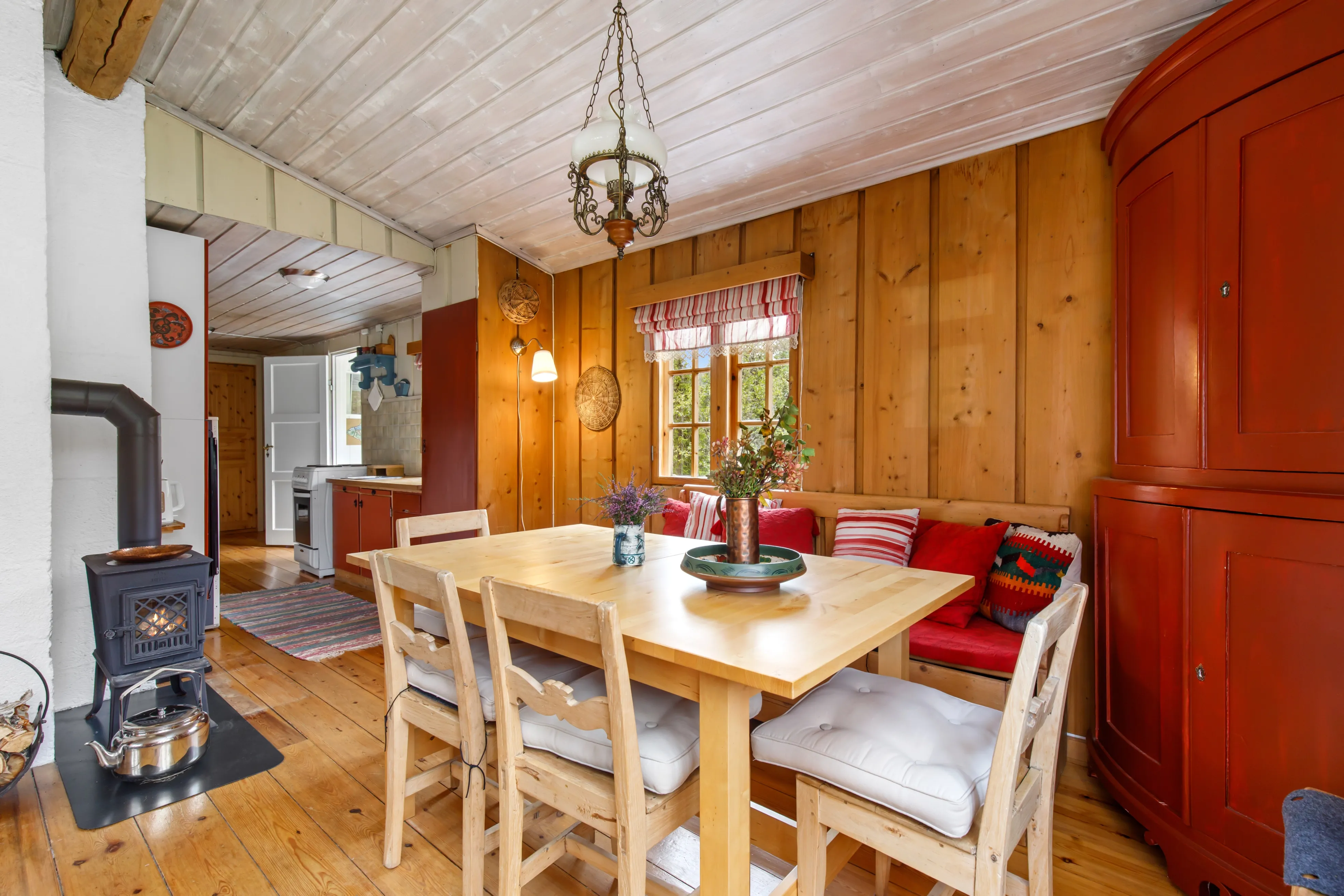 1960s Three-Bedroom Cabin with Terrace in Eggedal, Norway - View image 13 of 49
