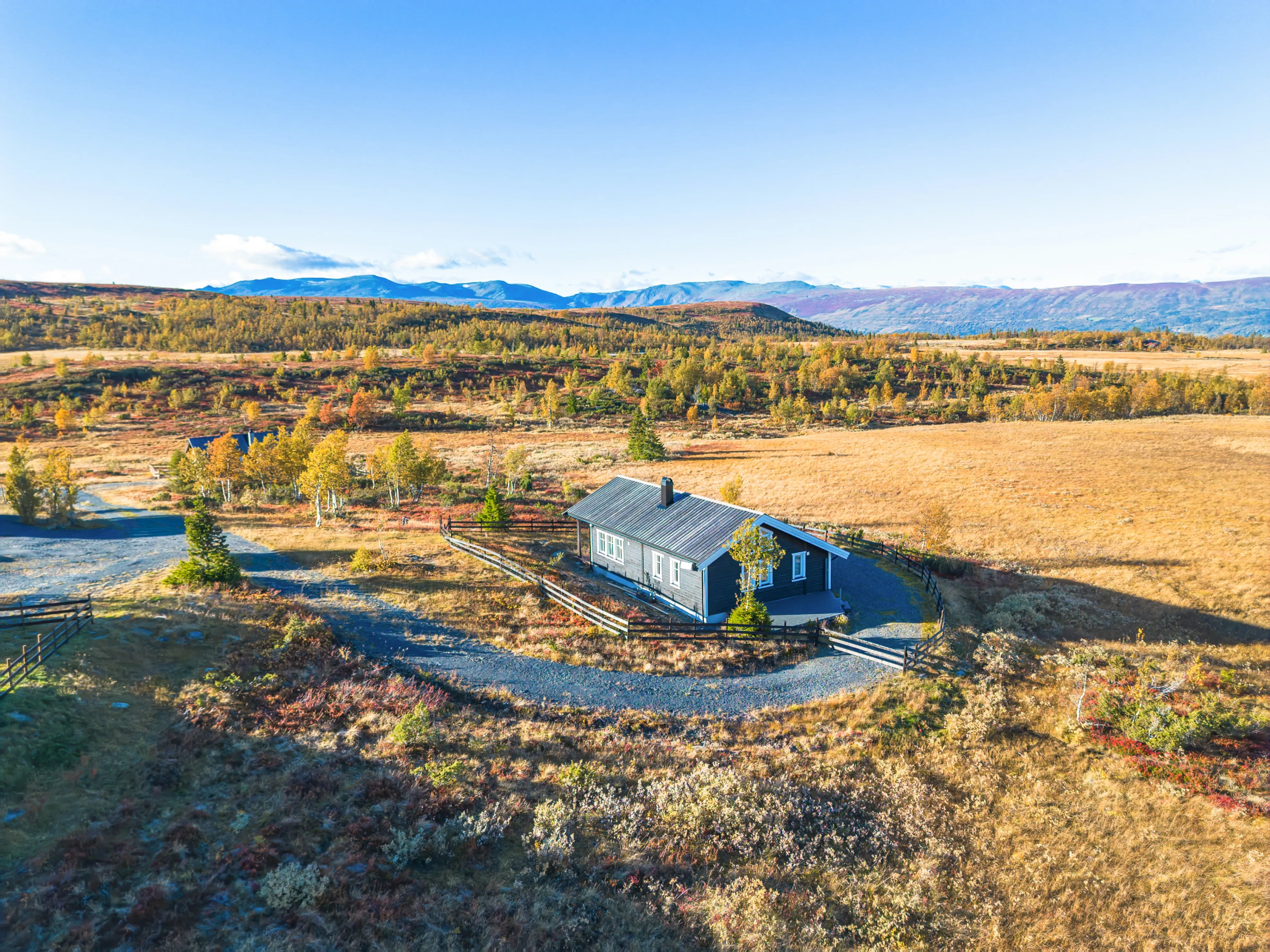 Modern Two-Storey House with Expansive Terrace in Scenic Valdres, Norway - Image 1