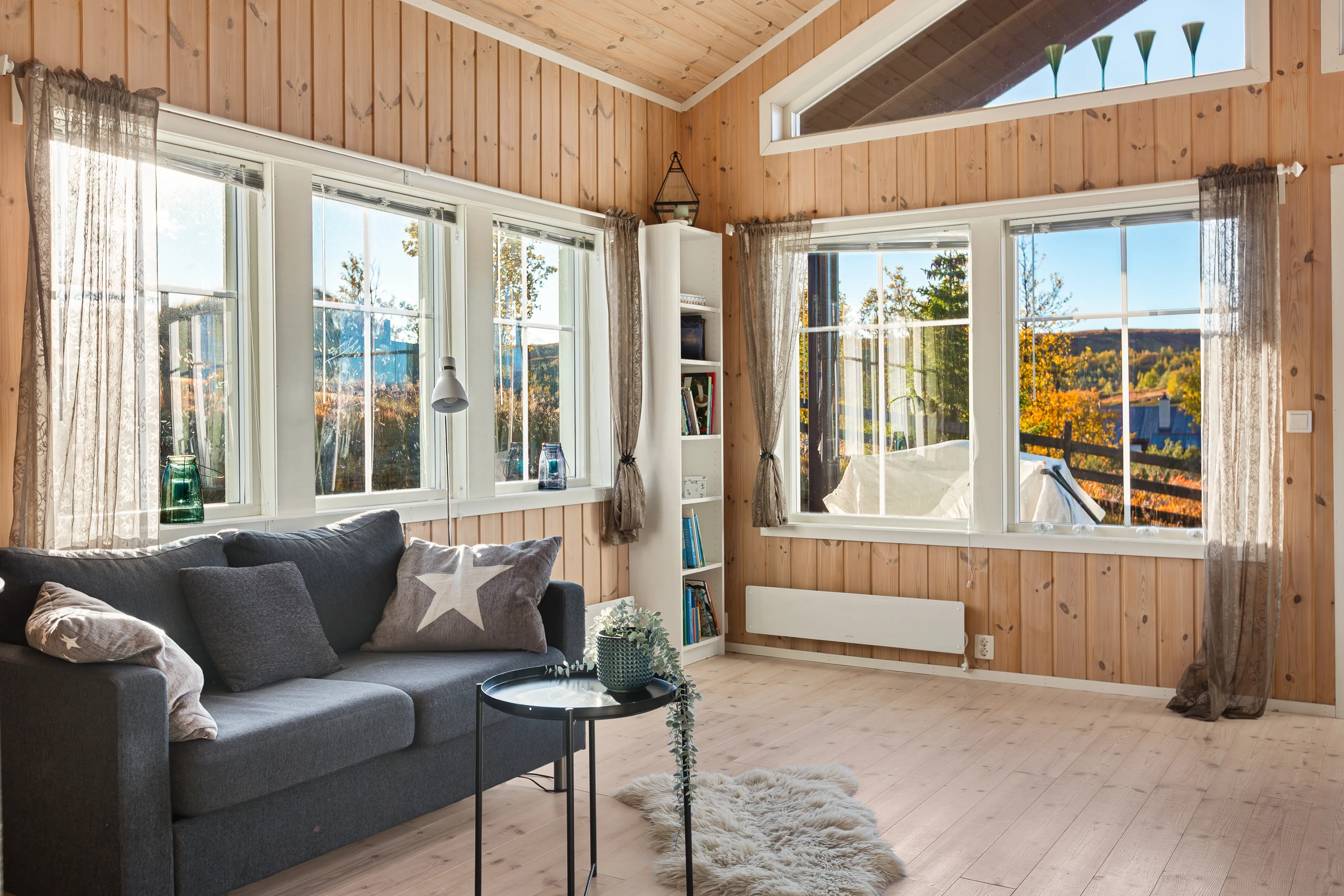 Modern Two-Storey House with Expansive Terrace in Scenic Valdres, Norway - View image 9 of 37