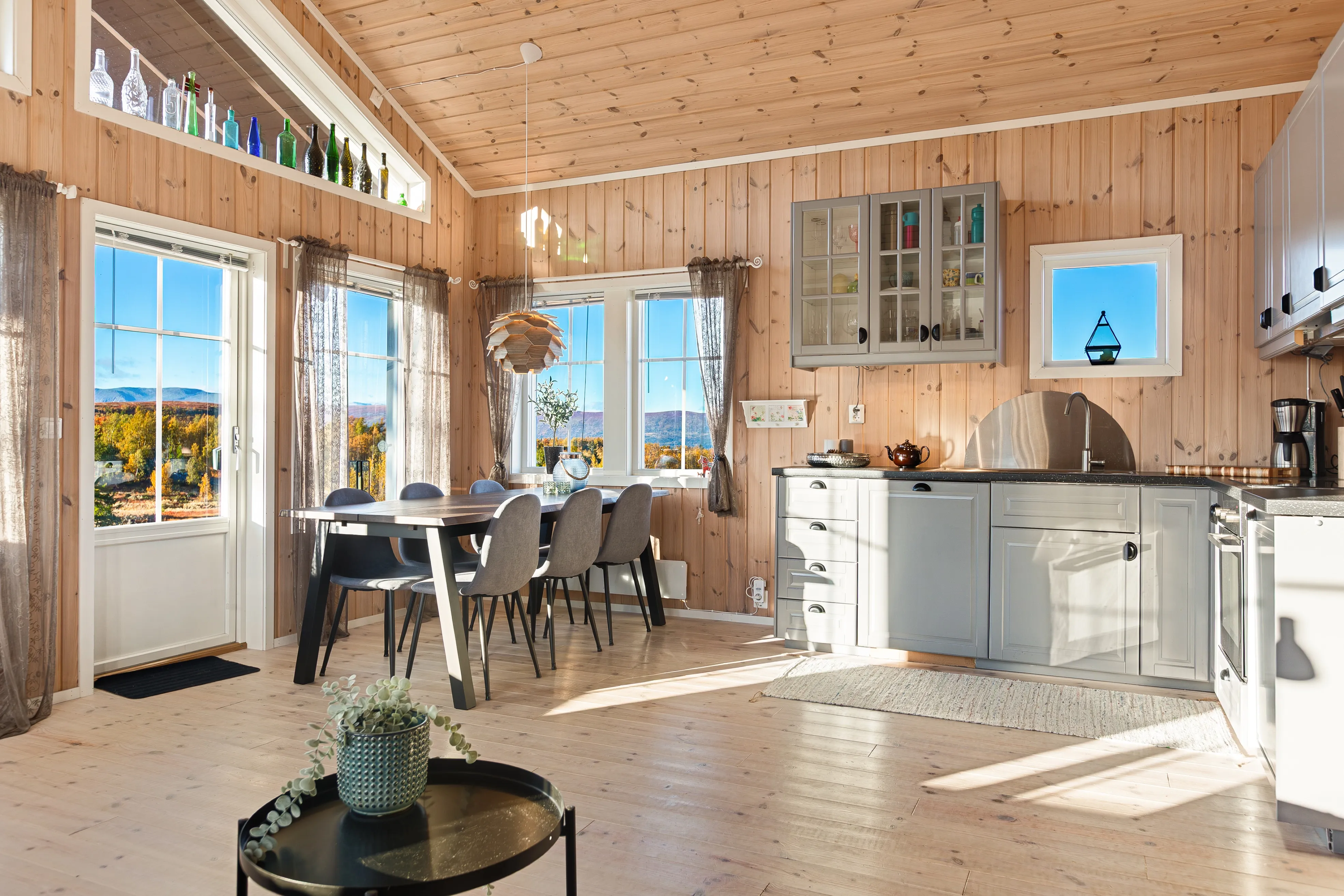 Modern Two-Storey House with Expansive Terrace in Scenic Valdres, Norway - View image 10 of 37