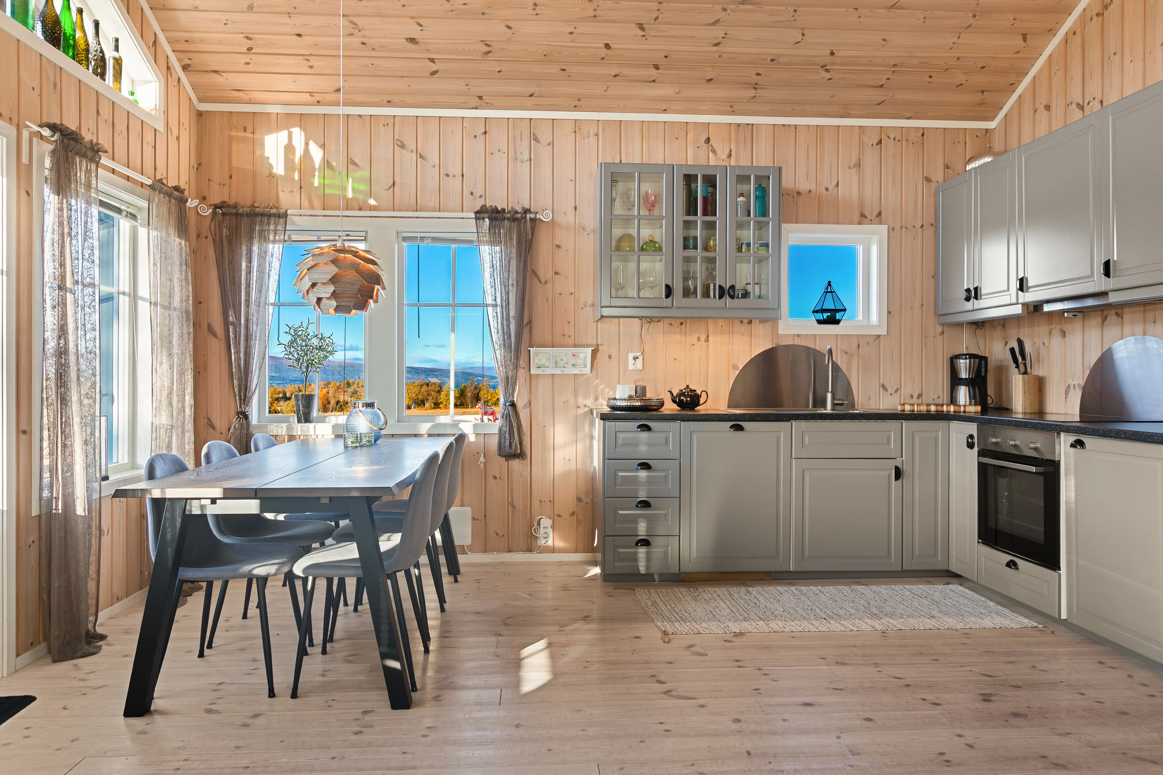 Modern Two-Storey House with Expansive Terrace in Scenic Valdres, Norway - View image 14 of 37
