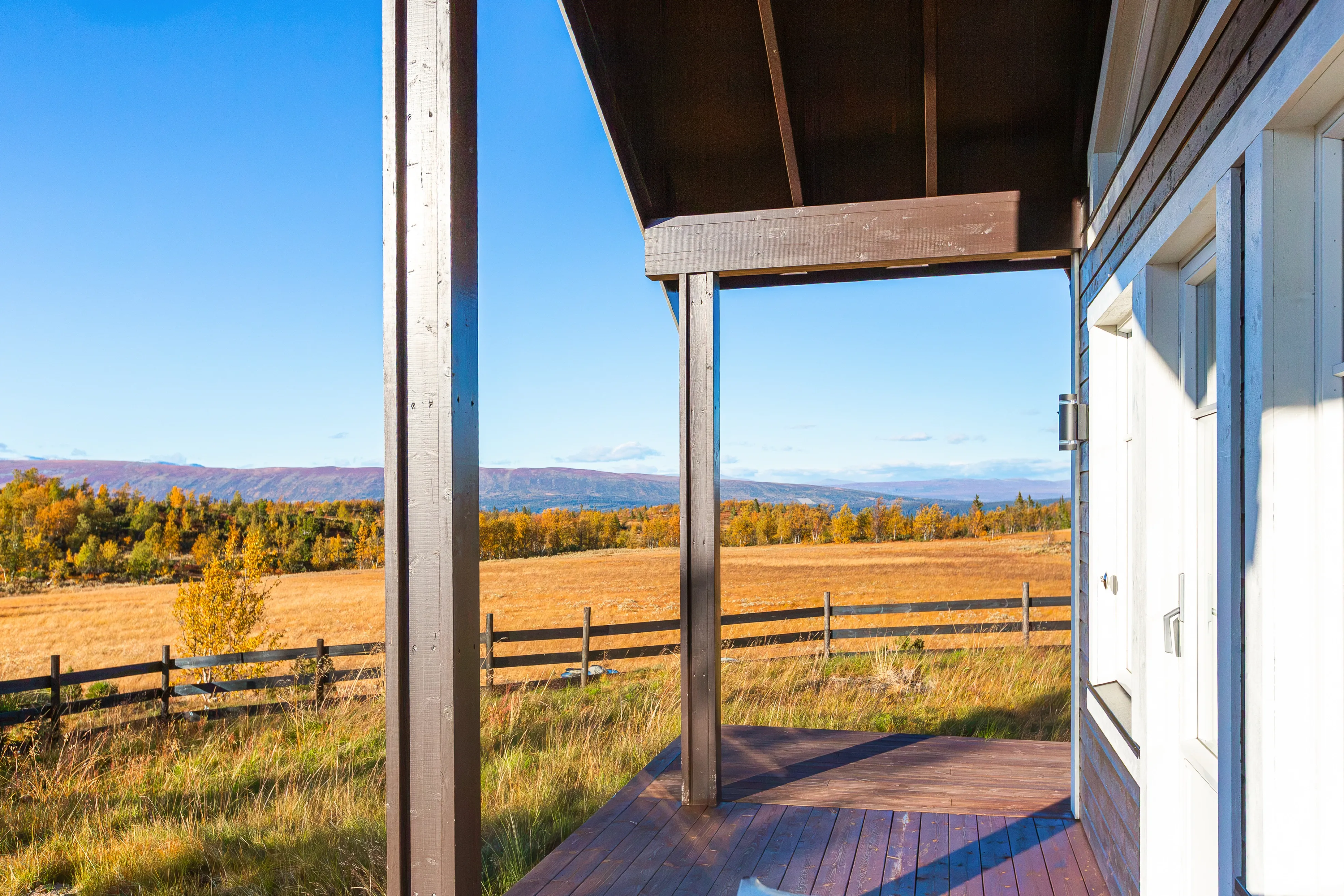 Modern Two-Storey House with Expansive Terrace in Scenic Valdres, Norway - View image 24 of 37