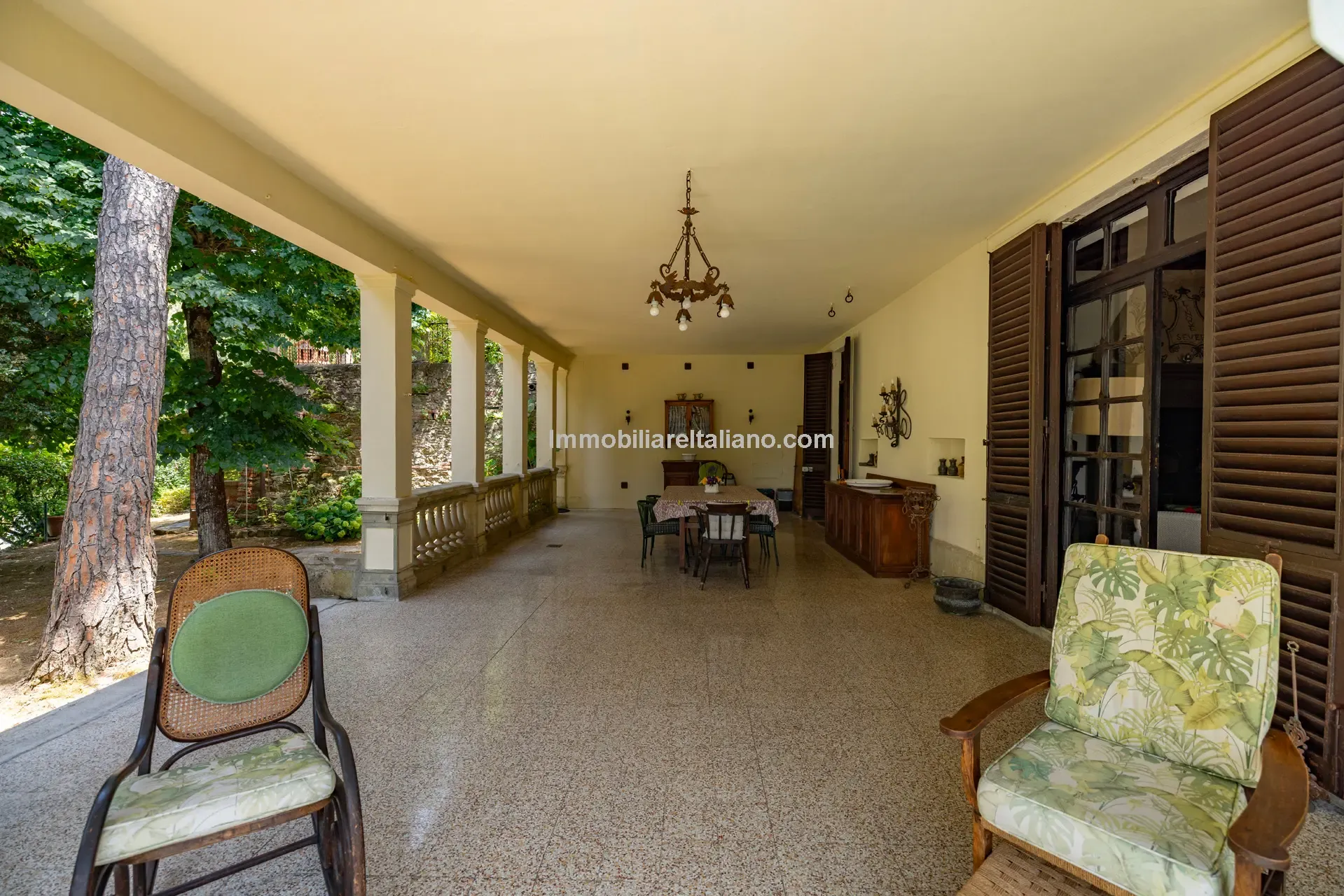 Art Nouveau Villa in Tuscany: 7 Bedrooms, Pool, Guest Apartment - View image 23 of 49