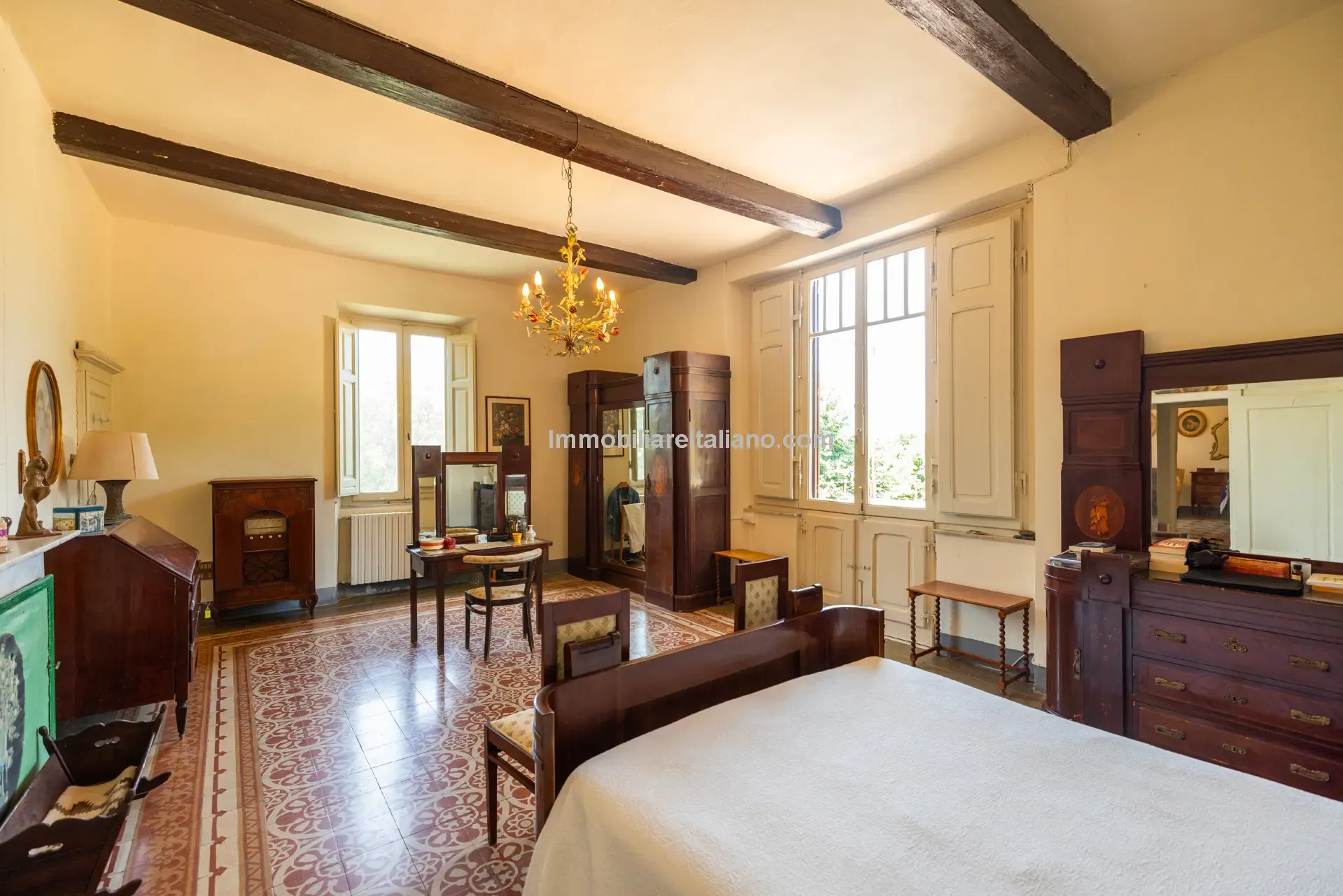 Art Nouveau Villa in Tuscany: 7 Bedrooms, Pool, Guest Apartment - View image 35 of 49