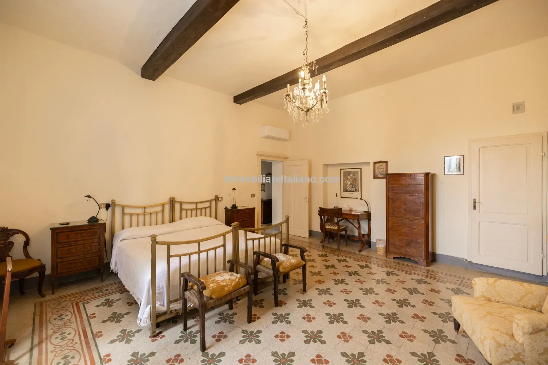 Art Nouveau Villa in Tuscany: 7 Bedrooms, Pool, Guest Apartment - View image 43 of 49