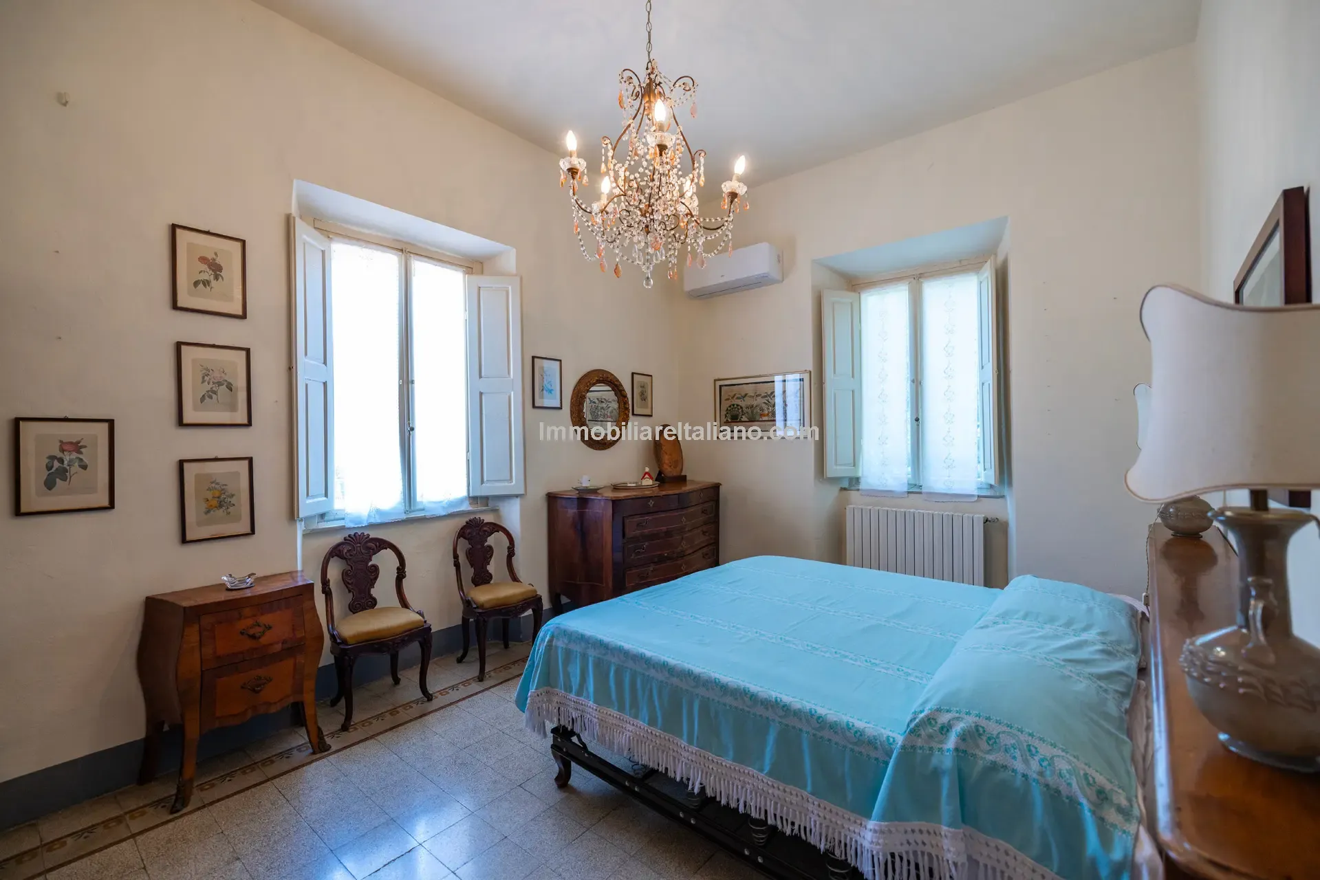 Art Nouveau Villa in Tuscany: 7 Bedrooms, Pool, Guest Apartment - View image 44 of 49
