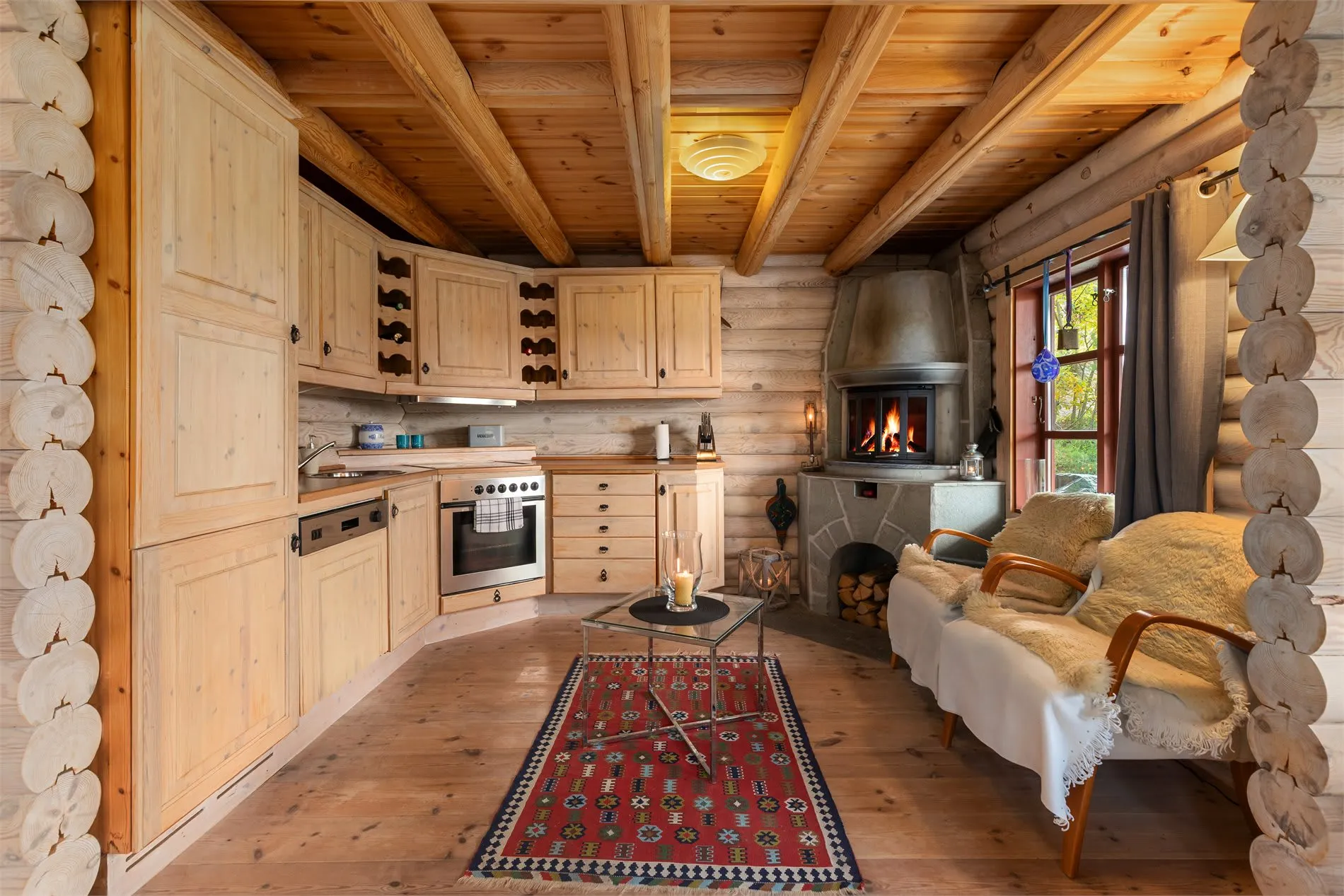 4-Bedroom Country House with Balcony and Terrace in Scenic Noresund - View image 14 of 37