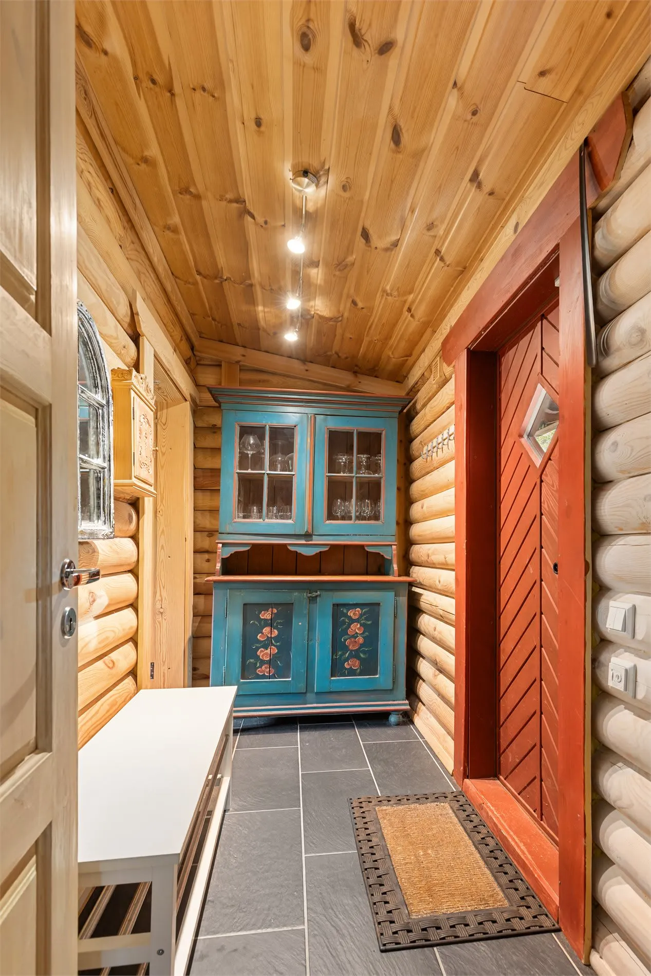 4-Bedroom Country House with Balcony and Terrace in Scenic Noresund - View image 19 of 37