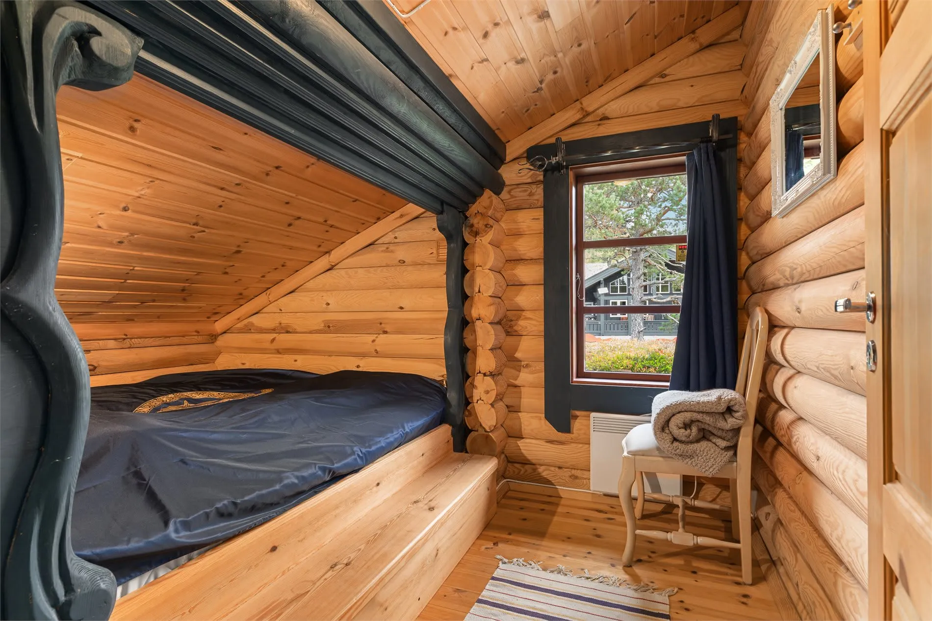 4-Bedroom Country House with Balcony and Terrace in Scenic Noresund - View image 26 of 37