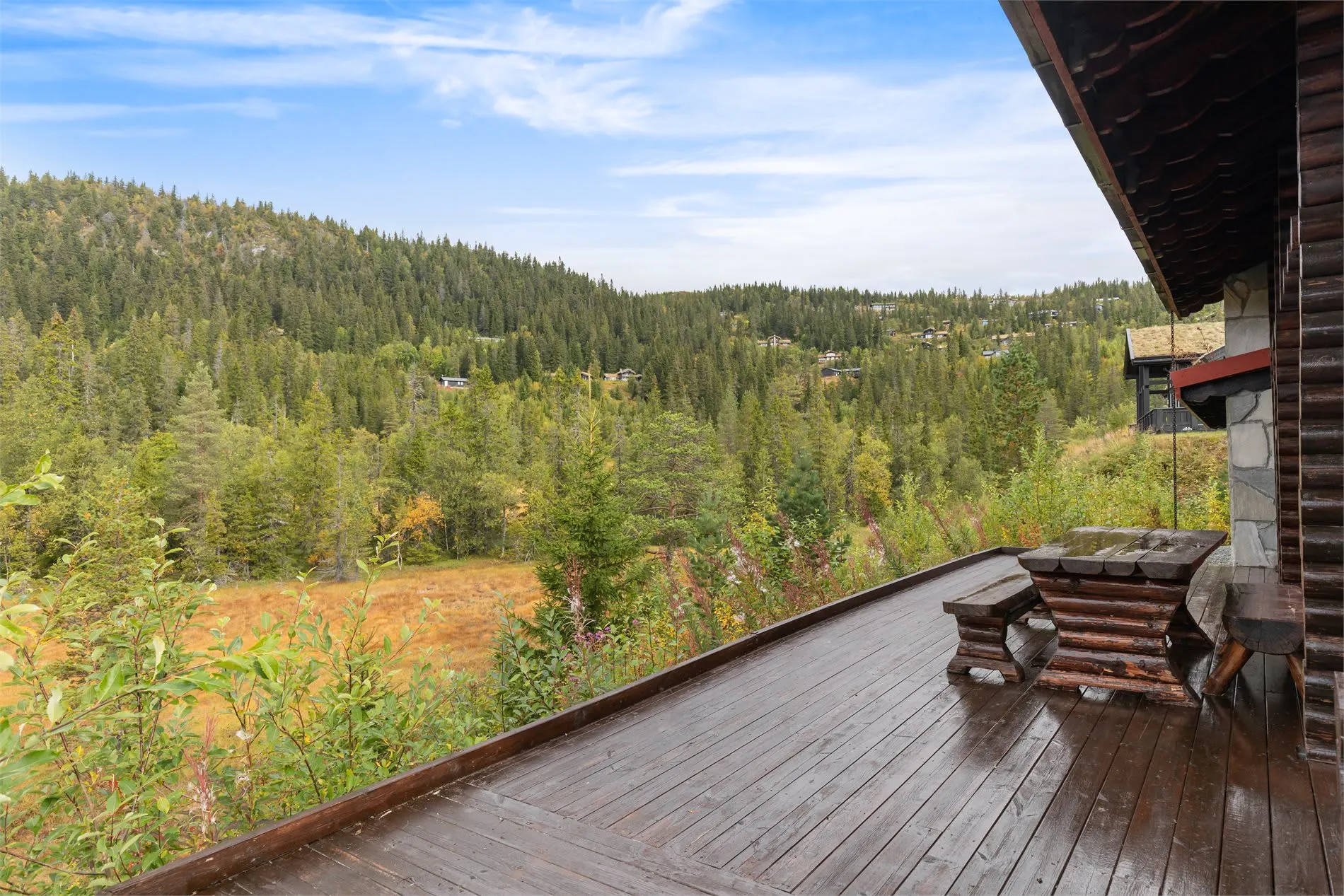 4-Bedroom Country House with Balcony and Terrace in Scenic Noresund - View image 31 of 37