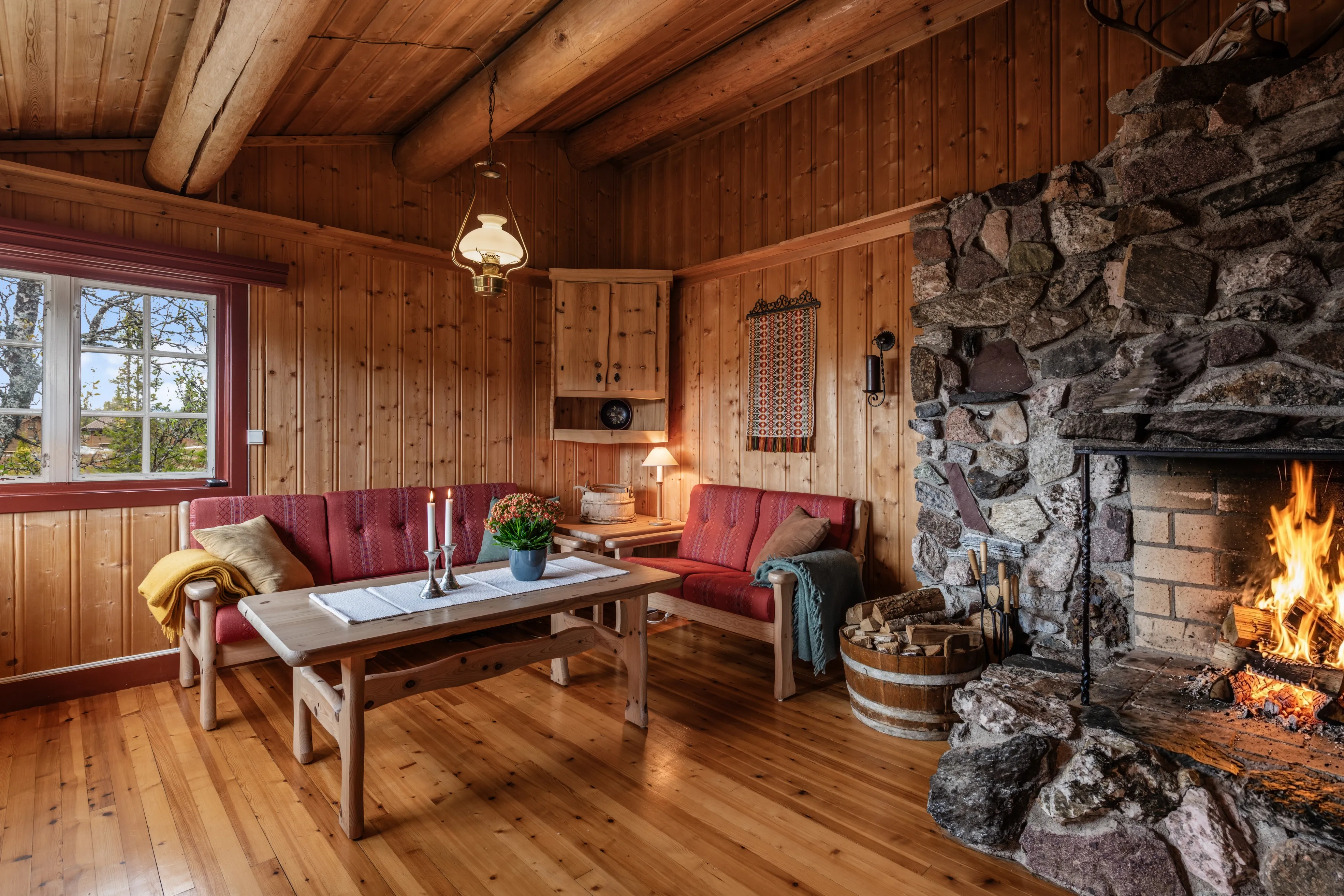 Rustic 1970s Cabin in Ål with Wood Heating on Expansive Grounds - Image 5