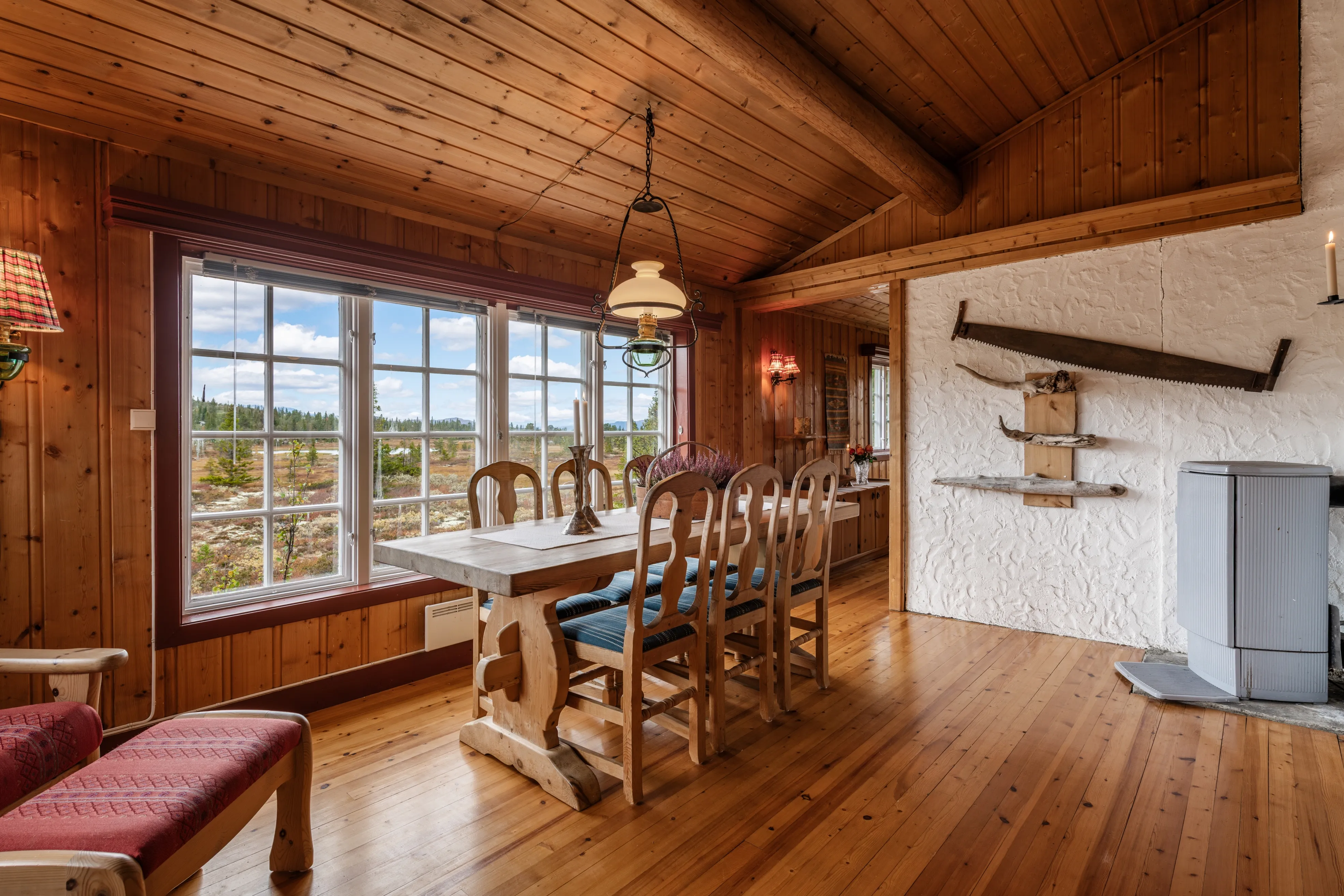 Rustic 1970s Cabin in Ål with Wood Heating on Expansive Grounds - View image 10 of 57