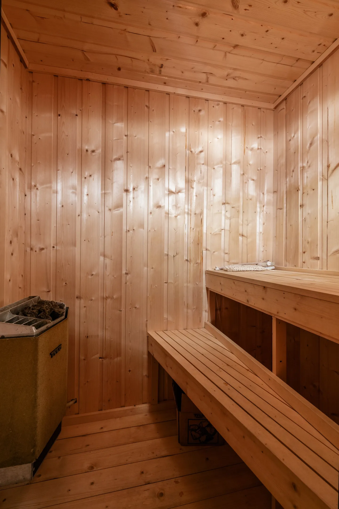 Rustic 1970s Cabin in Ål with Wood Heating on Expansive Grounds - View image 27 of 57