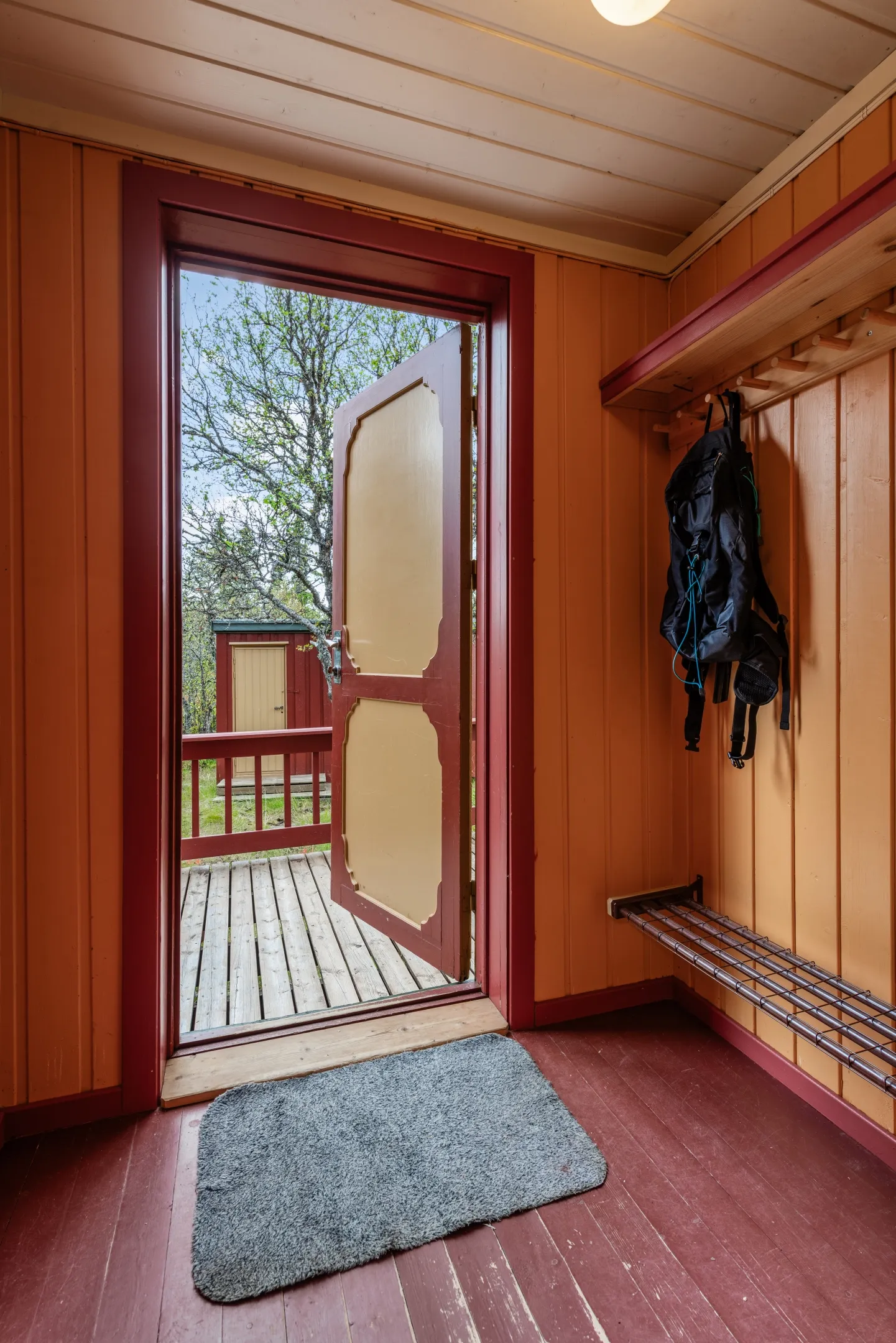 Rustic 1970s Cabin in Ål with Wood Heating on Expansive Grounds - View image 28 of 57